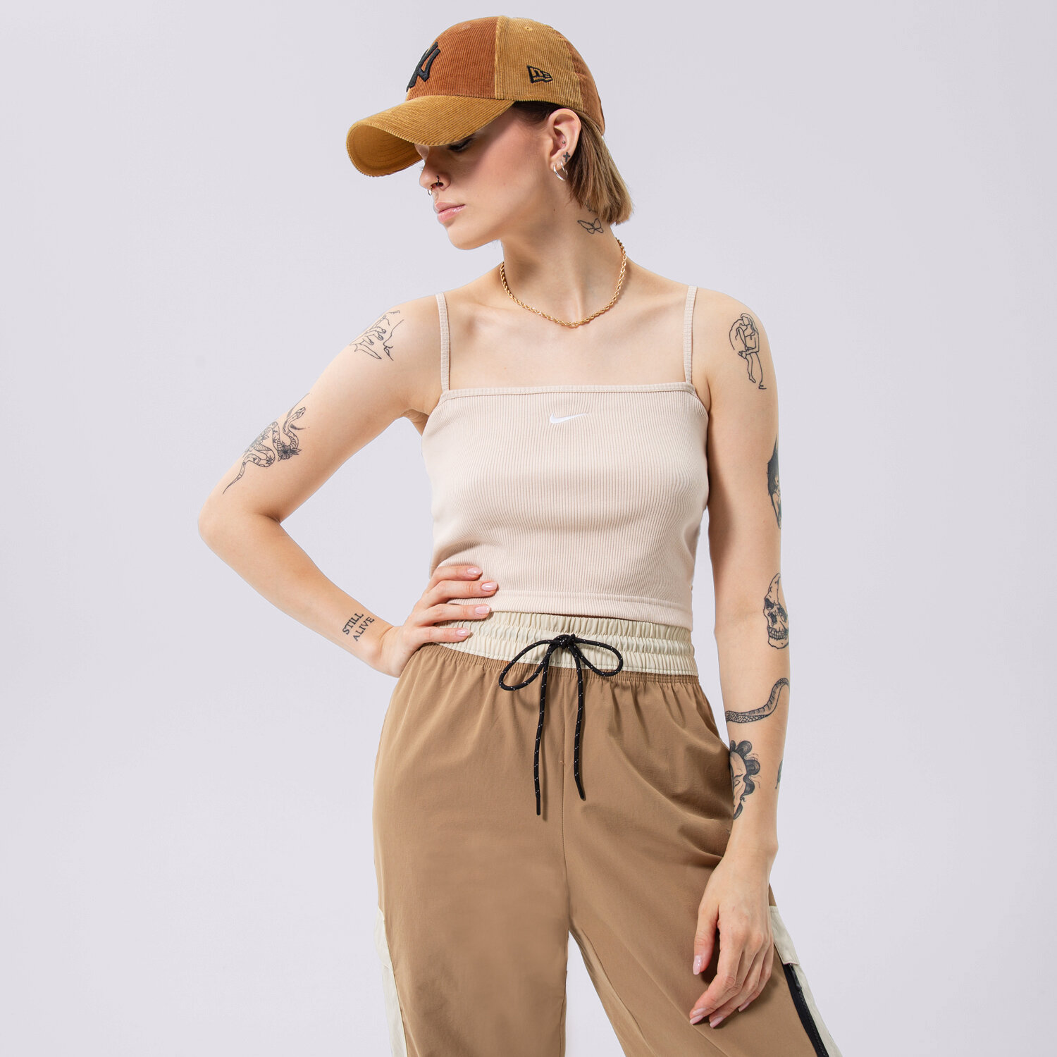 dámský top NIKE TOP DM6737-126 BÉŽOVÁ