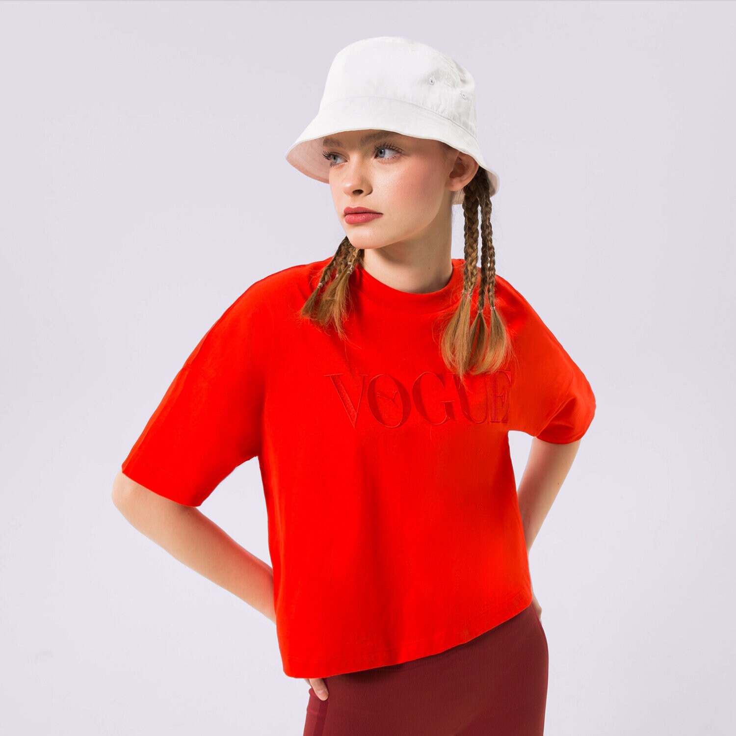 dámské tričko PUMA TRIČKO PUMA X VOGUE GRAPHIC TEE 534691-95 ČERVENÁ