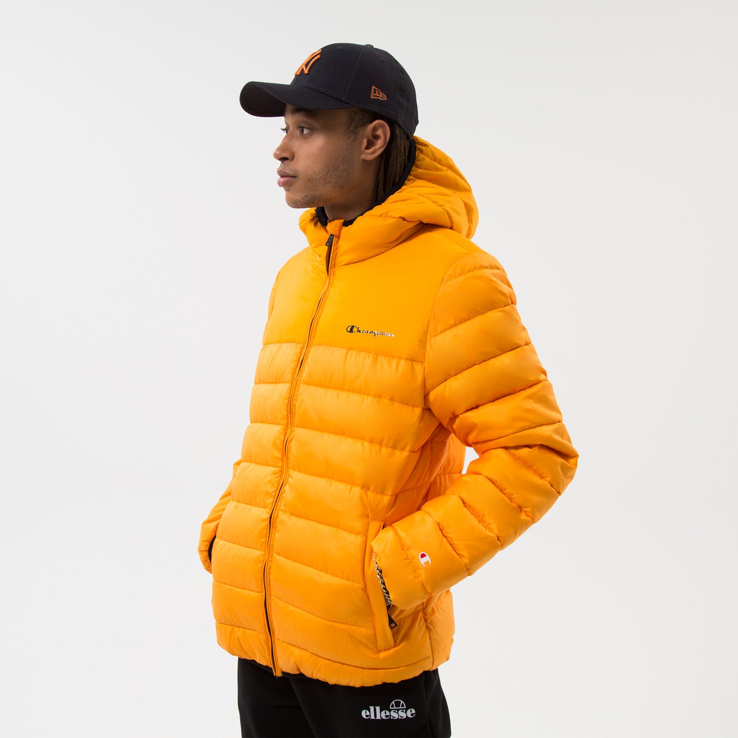 pánská zimní bunda CHAMPION BUNDA ZIMNÍ HOODED JACKET 218073YS113 hořčicová
