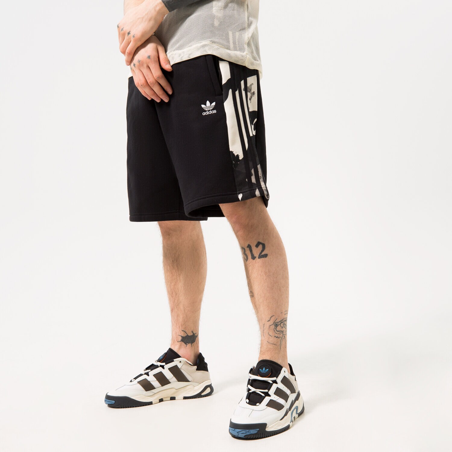 pánské kraťasy ADIDAS ŠORTKY  CAMO HK2812 ČERNÁ