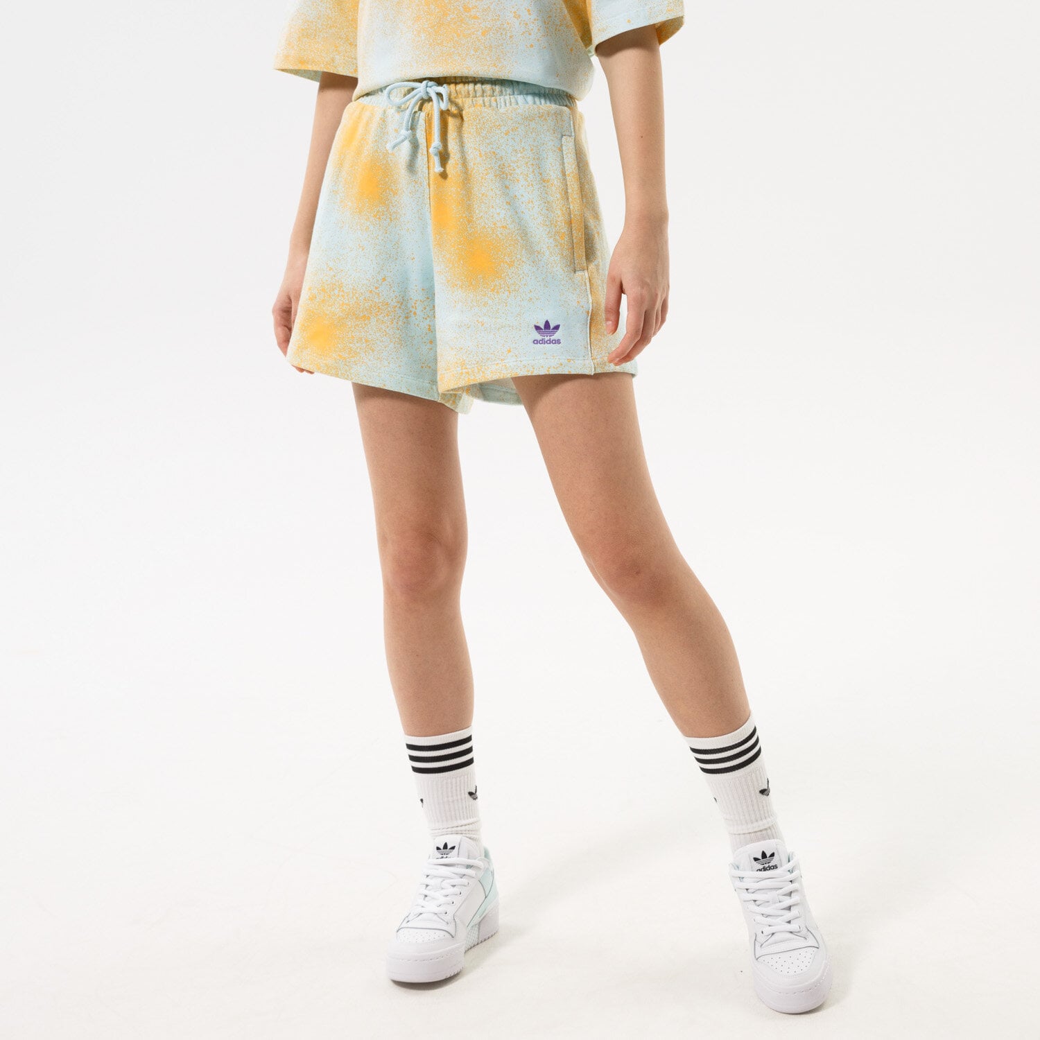 dámské kraťasy ADIDAS ŠORTKY  BF AOP HL6610 VÍCEBAREVNÁ