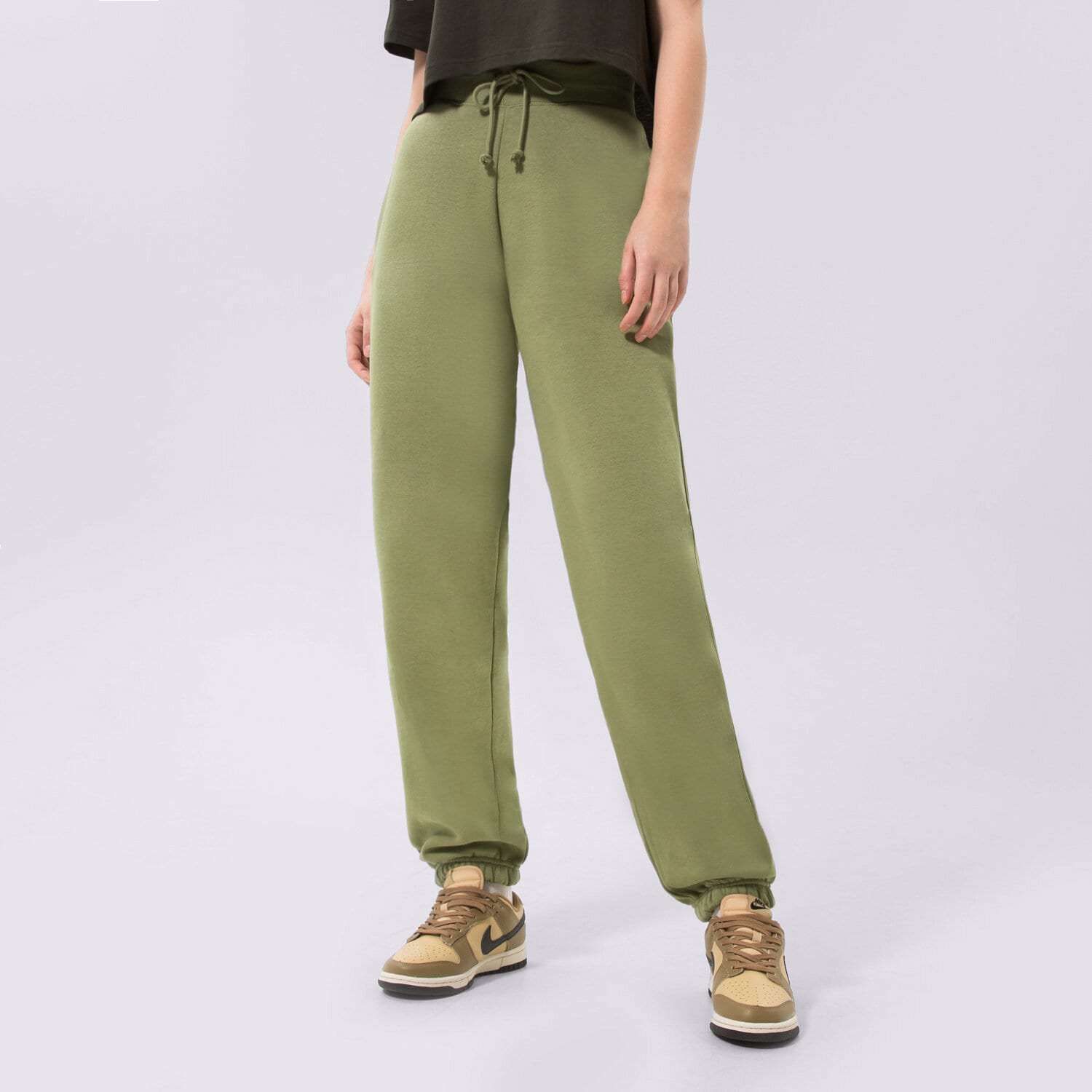 dámské kalhoty NIKE KALHOTY  W NSW PHNX FLC HR OS PANT DQ5887-334 ZELENÁ