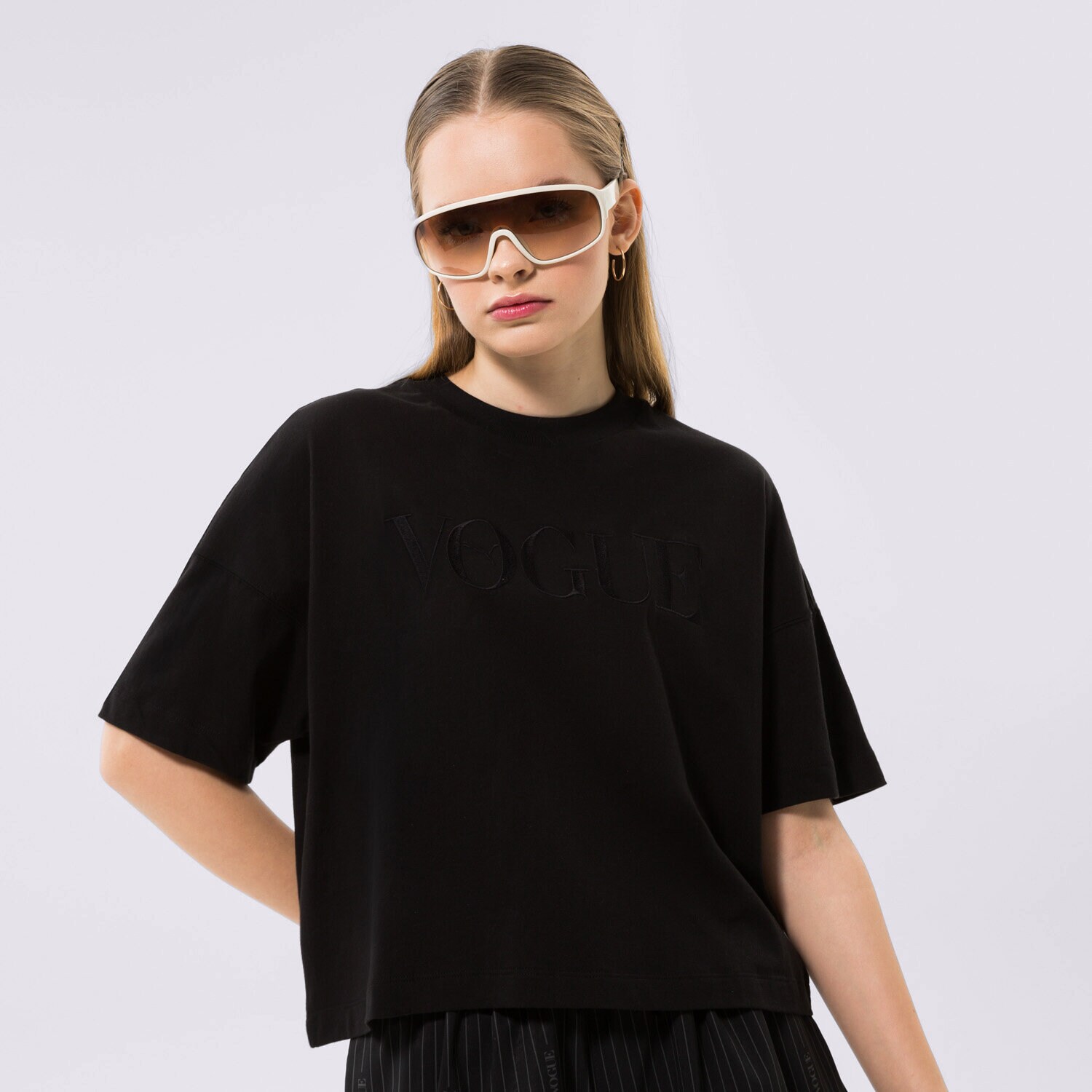 dámské tričko PUMA TRIČKO PUMA X VOGUE GRAPHIC TEE 534691-01 ČERNÁ