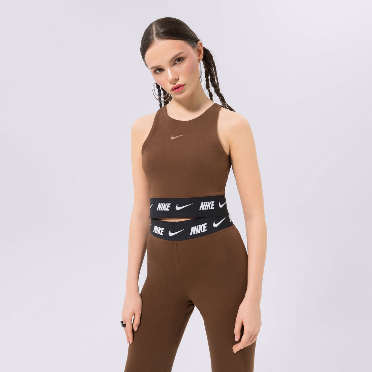 dámské tričko NIKE TRIČKO DQ9315-259 HNĚDÁ