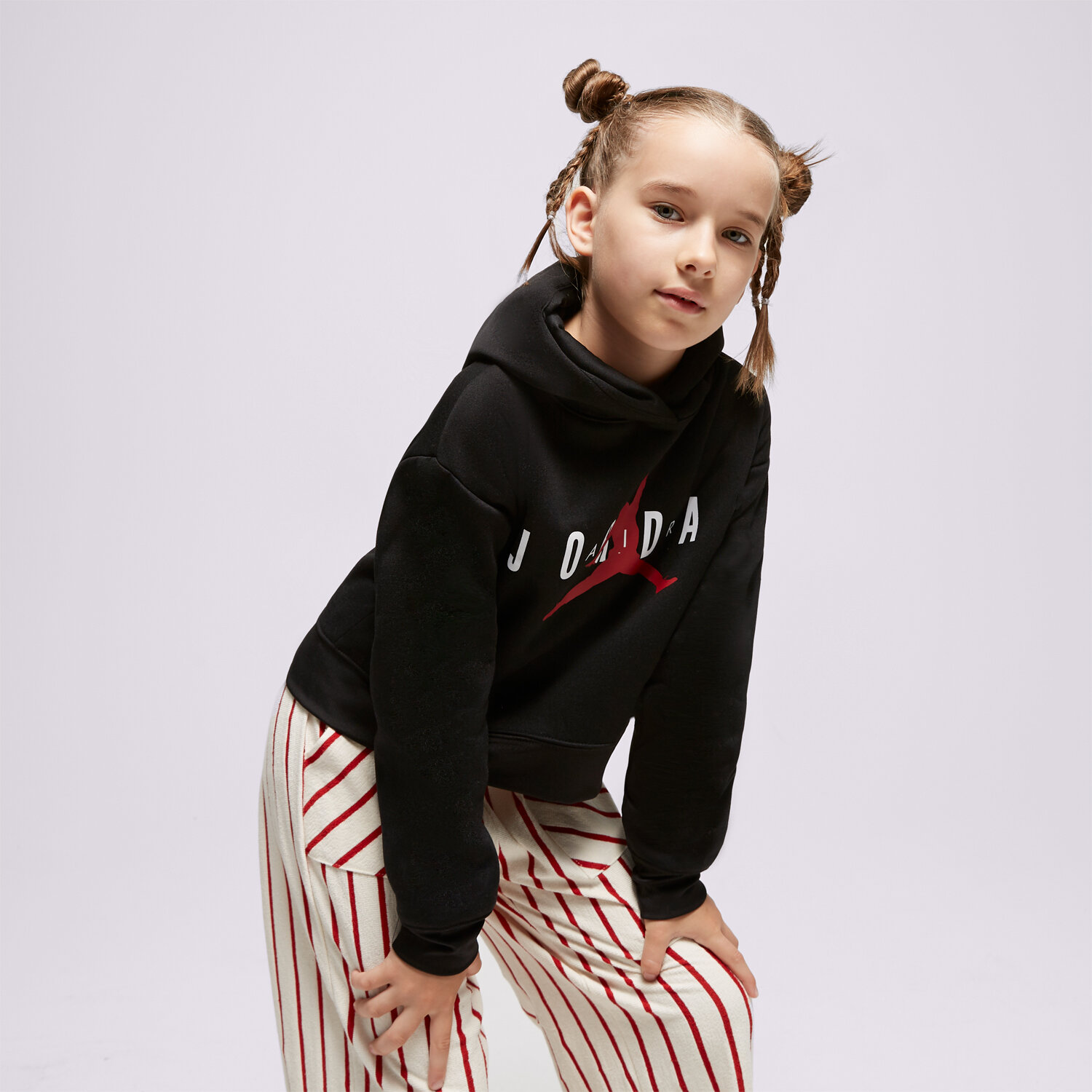 dětská mikina JORDAN MIKINA S KAPUCÍ JUMPMAN SUSTAINABLE GIRL 45B914-023 ČERNÁ