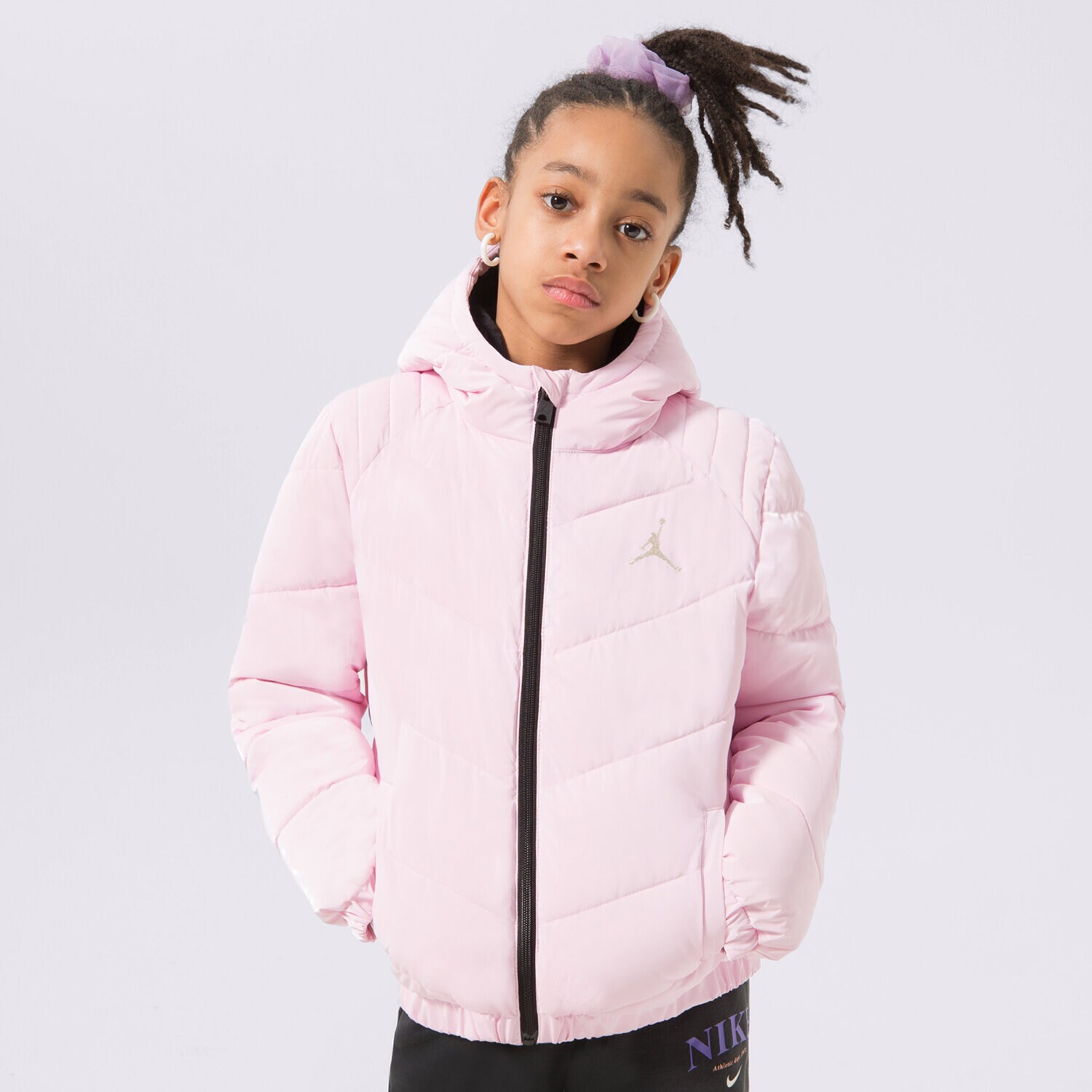 dětské tričko JORDAN BUNDA ZIMNÍ SHINY CHEVRON QUILTING JKT GIRL 45B741-A9Y RŮŽOVÁ
