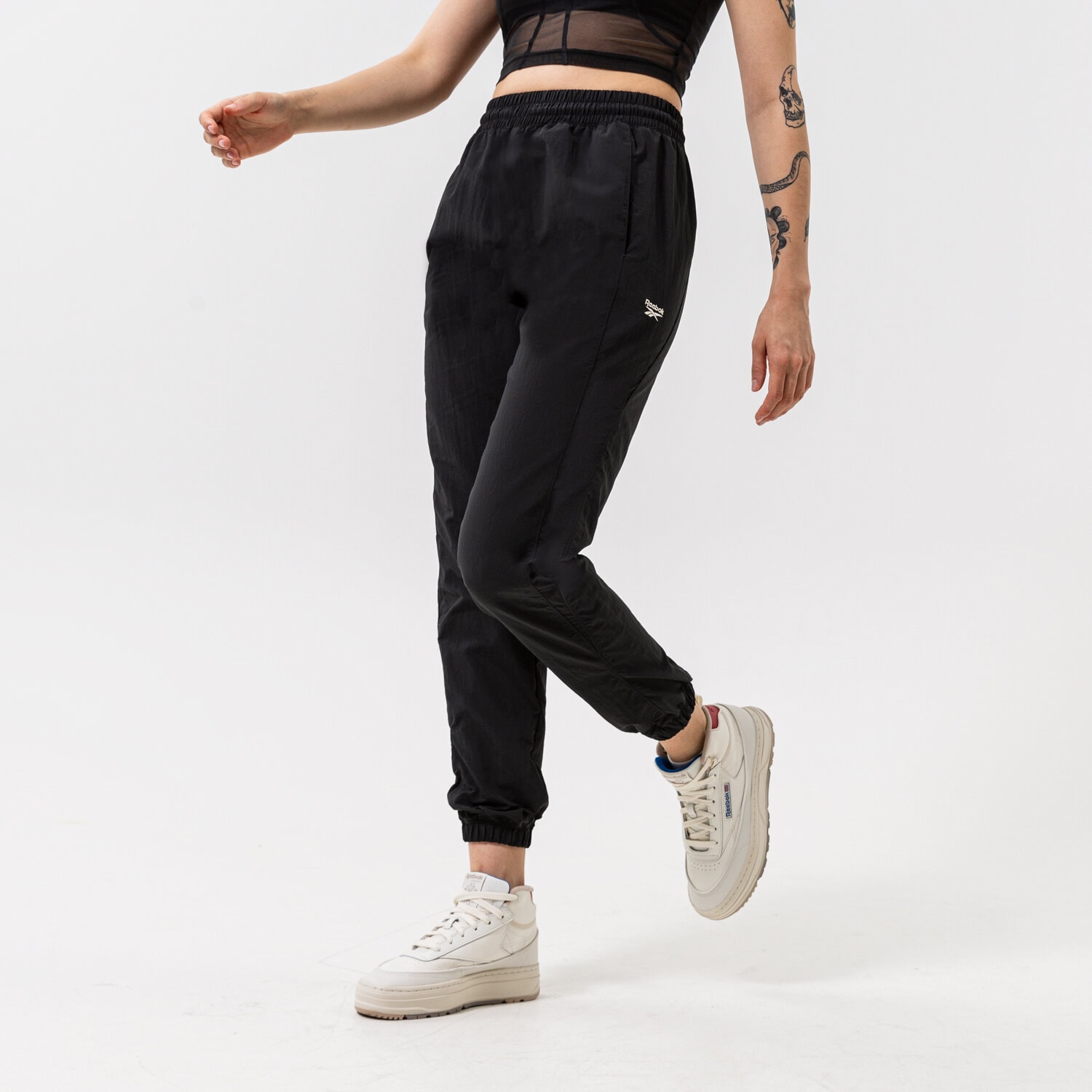 dámské kalhoty REEBOK KALHOTY  CL AE FR TP HH9753 ČERNÁ