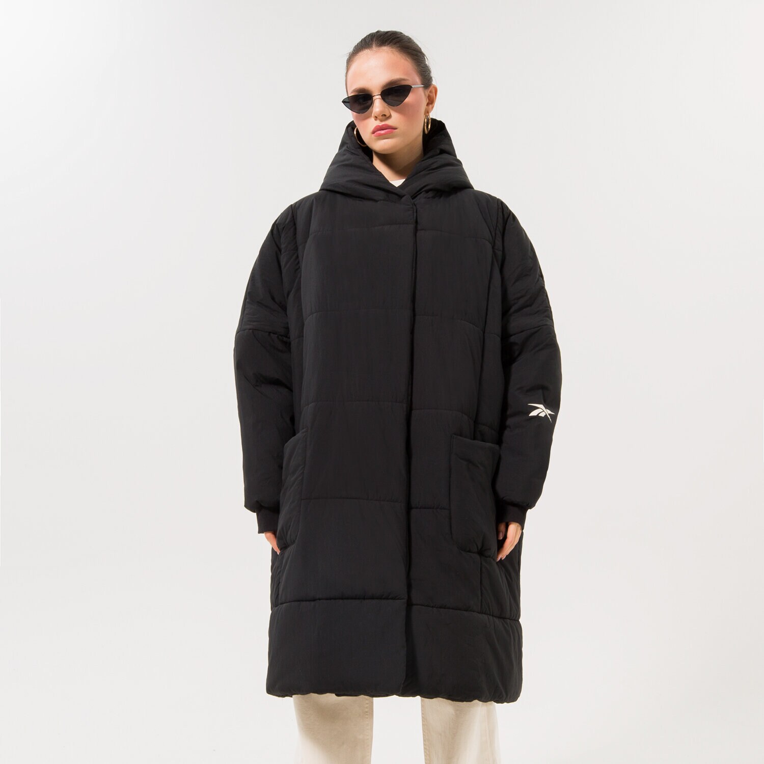 dámská zimní bunda REEBOK BUNDA ZIMNÍ S PAD LONG JACKET BLACK HH7247 ČERNÁ