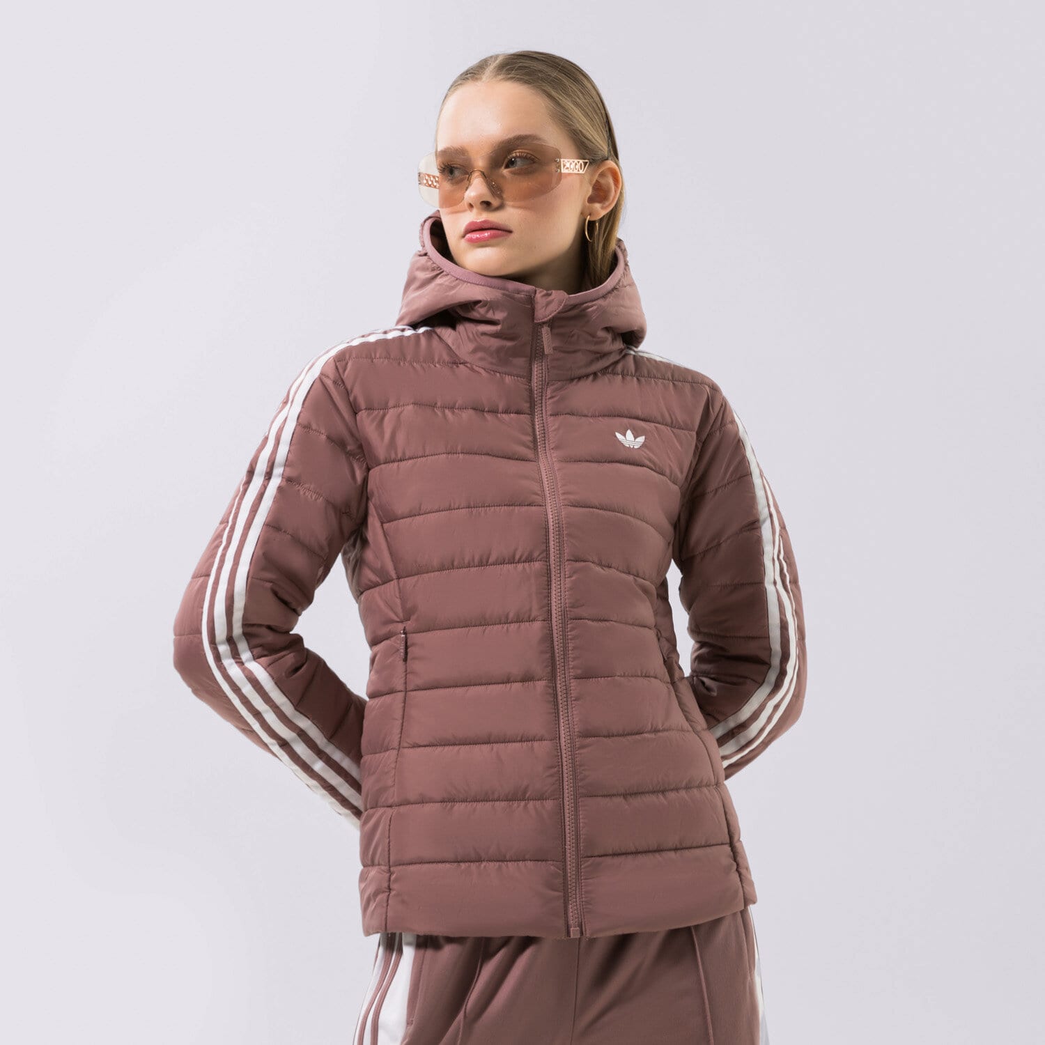 dámská zimní bunda ADIDAS BUNDA SLIM JACKET HK5250 HNĚDÁ