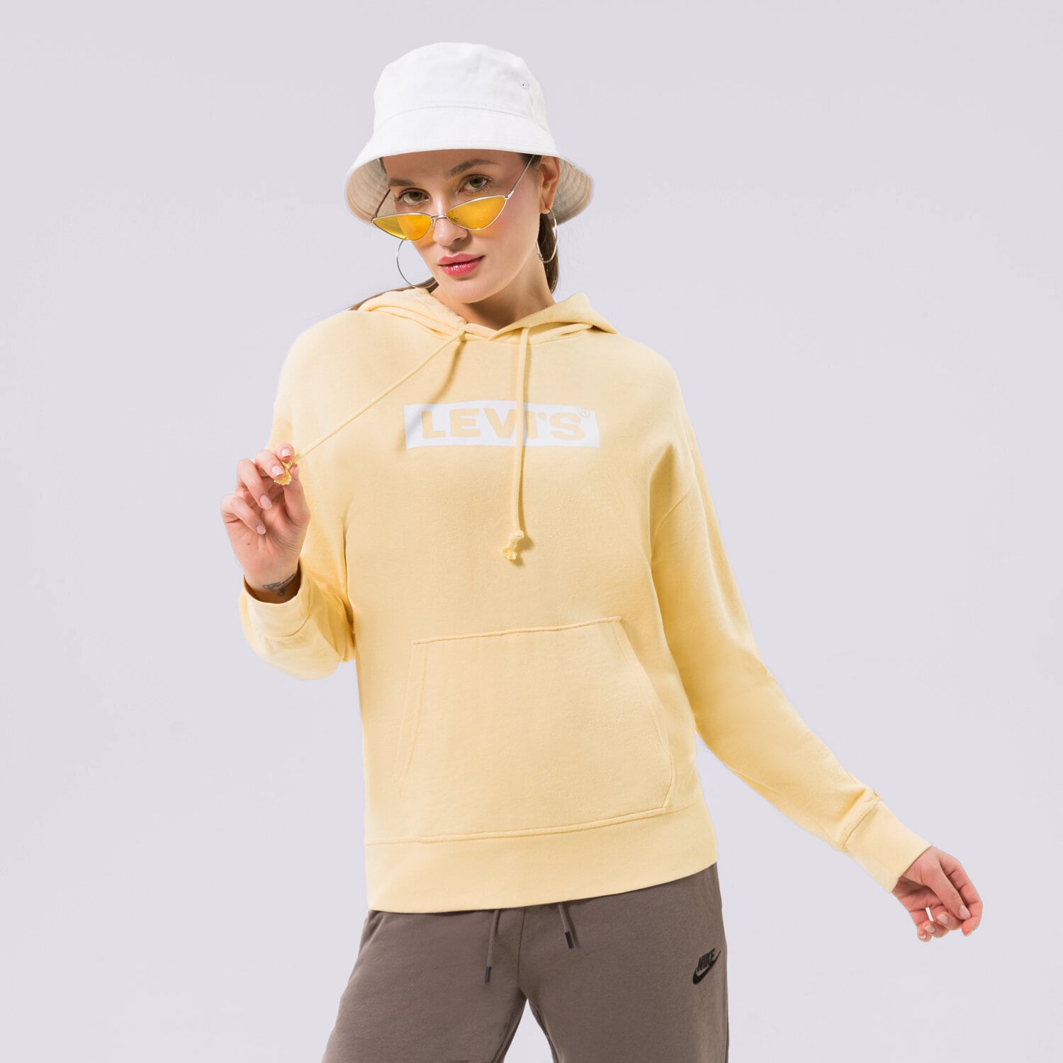 dámská mikina LEVI'S MIKINA S KAPUCÍ GRAPHIC STANDARD HOODIE 18487-0180 BÉŽOVÁ
