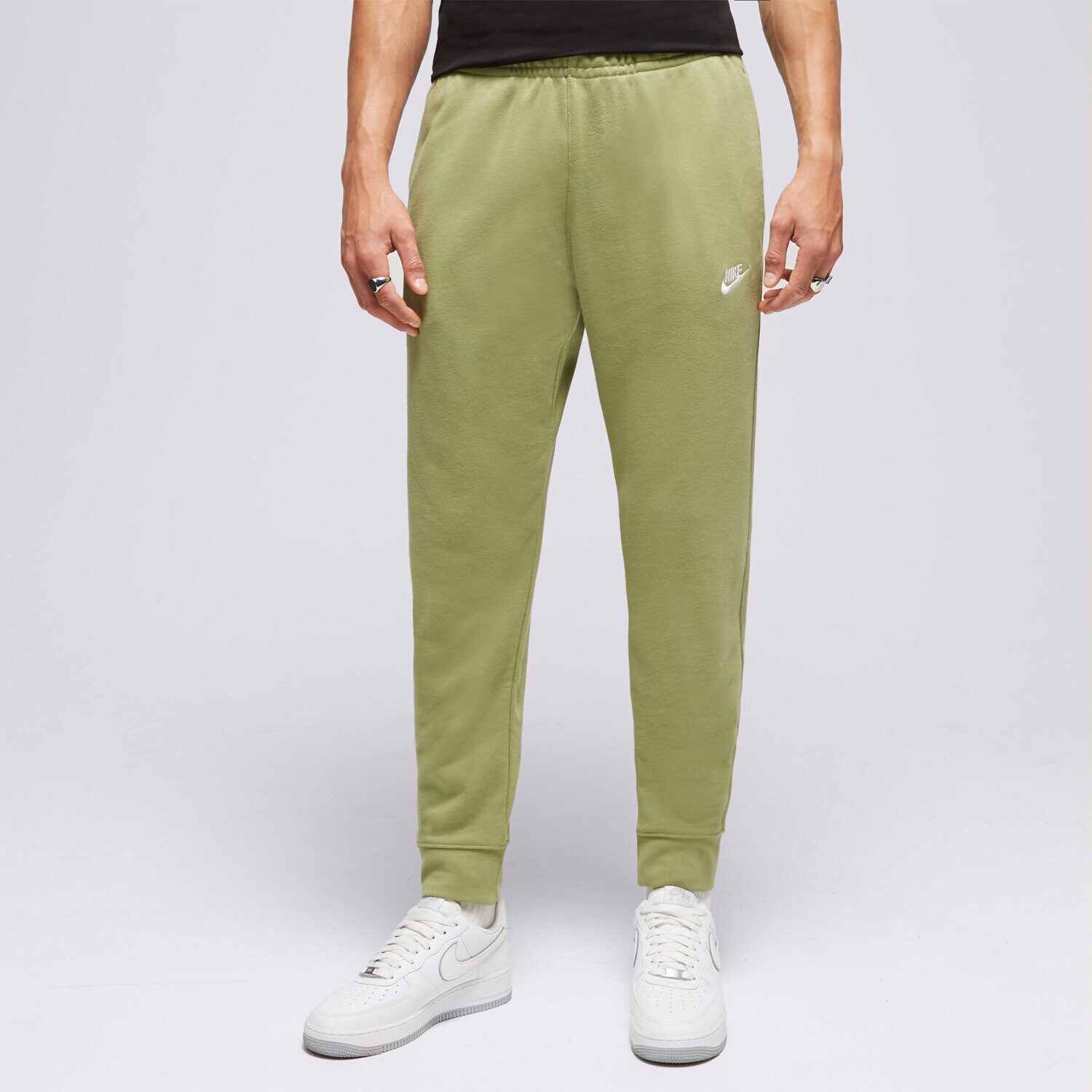 pánské kalhoty NIKE KALHOTY  NIKE SPORTSWEAR CLUB BV2679-334 ZELENÁ