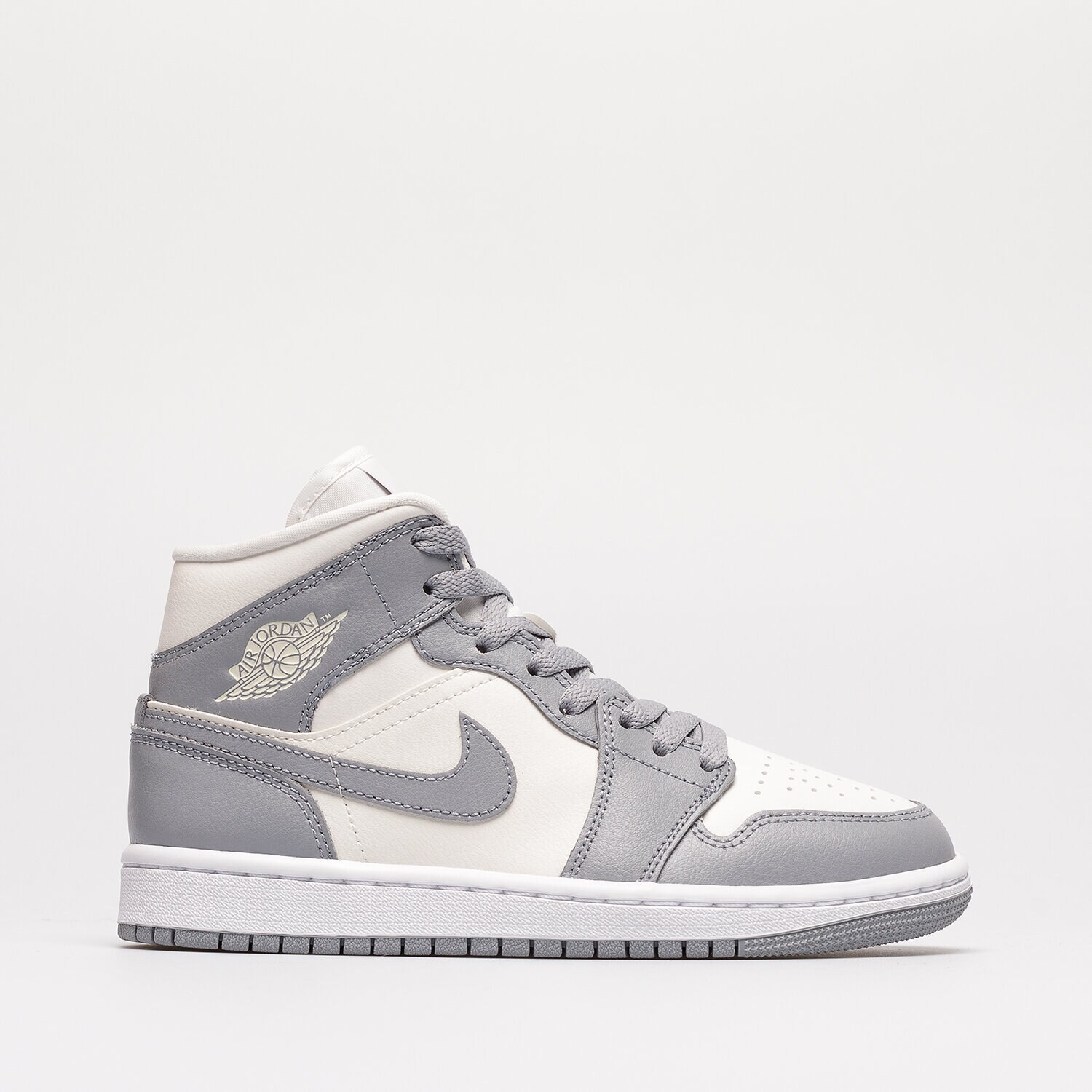 dámské tenisky WMNS AIR JORDAN 1 MID  BQ6472-115 ŠEDÁ