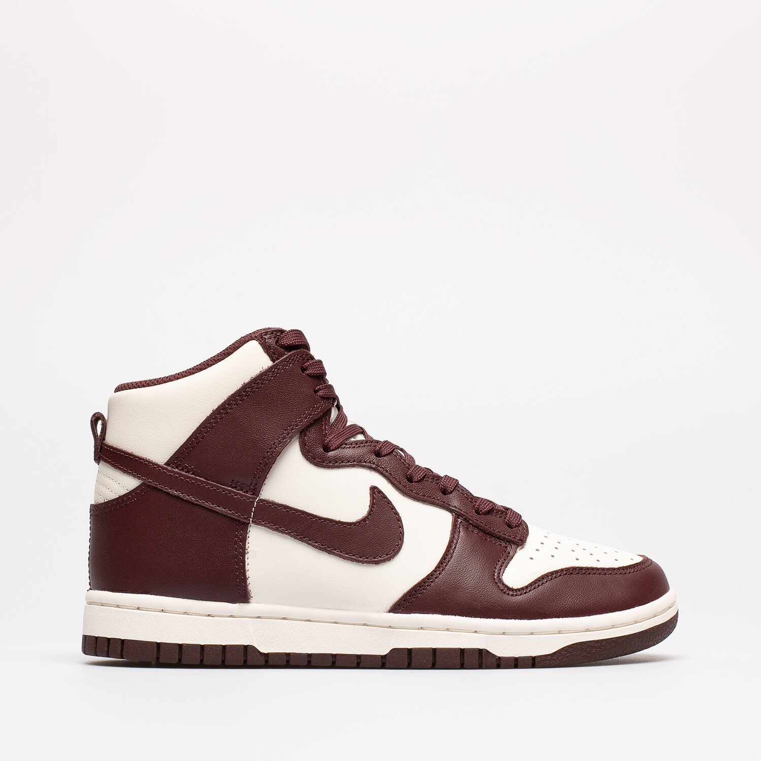 dámské tenisky NIKE DUNK HIGH  DD1869601 BORDOVÁ