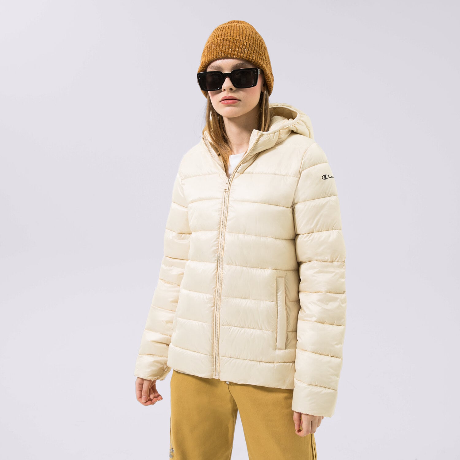 dámská zimní bunda CHAMPION BUNDA ZIMNÍ HOODED POLYFILLED JACKET 115750YS014 BÉŽOVÁ