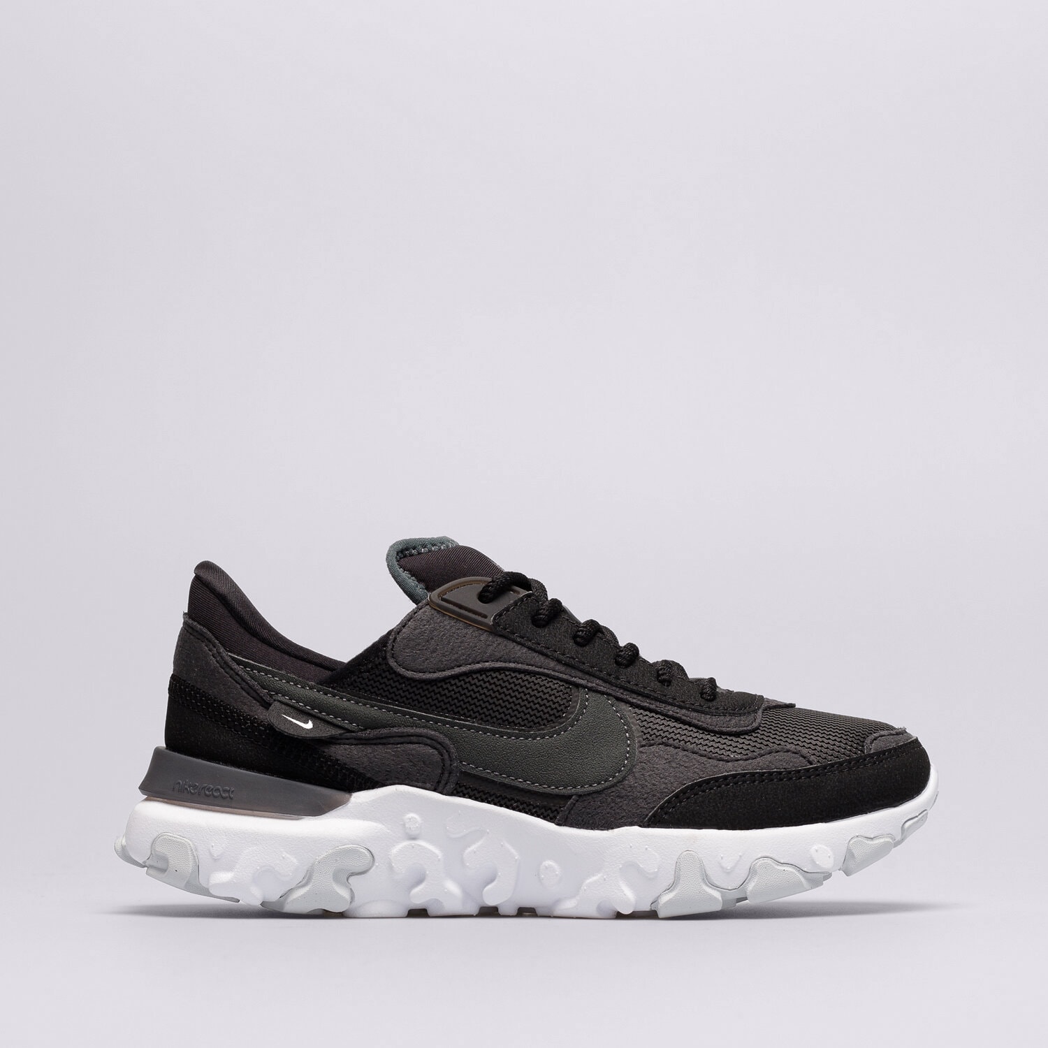 dámské tenisky NIKE REACT R3 VISION  DQ5188-001 BÍLÁ