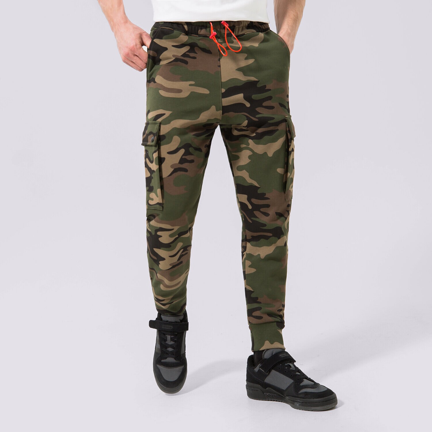 pánské kalhoty SPRAYGROUND KALHOTY  CAMO CARGO PANTS SP216 VÍCEBAREVNÁ