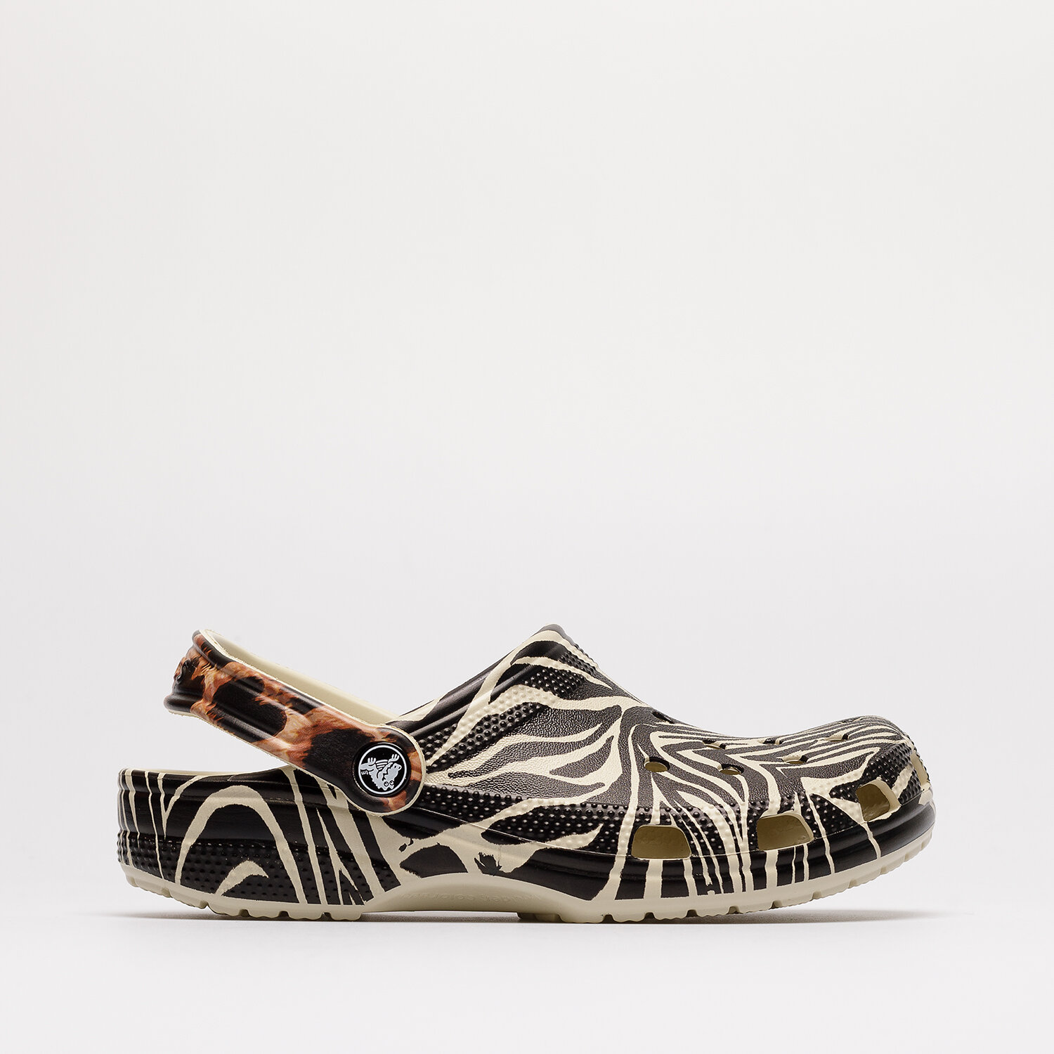 dámské sandály CROCS ANIMAL REMIX 207840-BMA HNĚDÁ