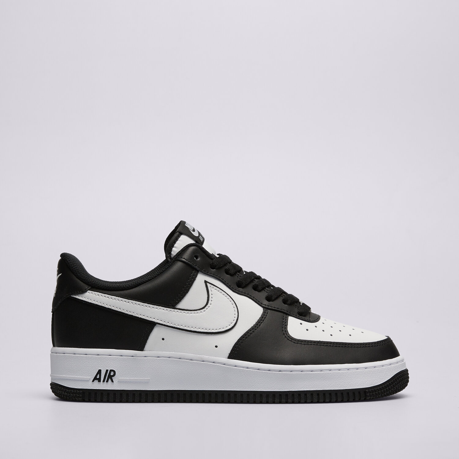 pánské tenisky NIKE AIR FORCE 1 '07  DV0788-001 ČERNÁ