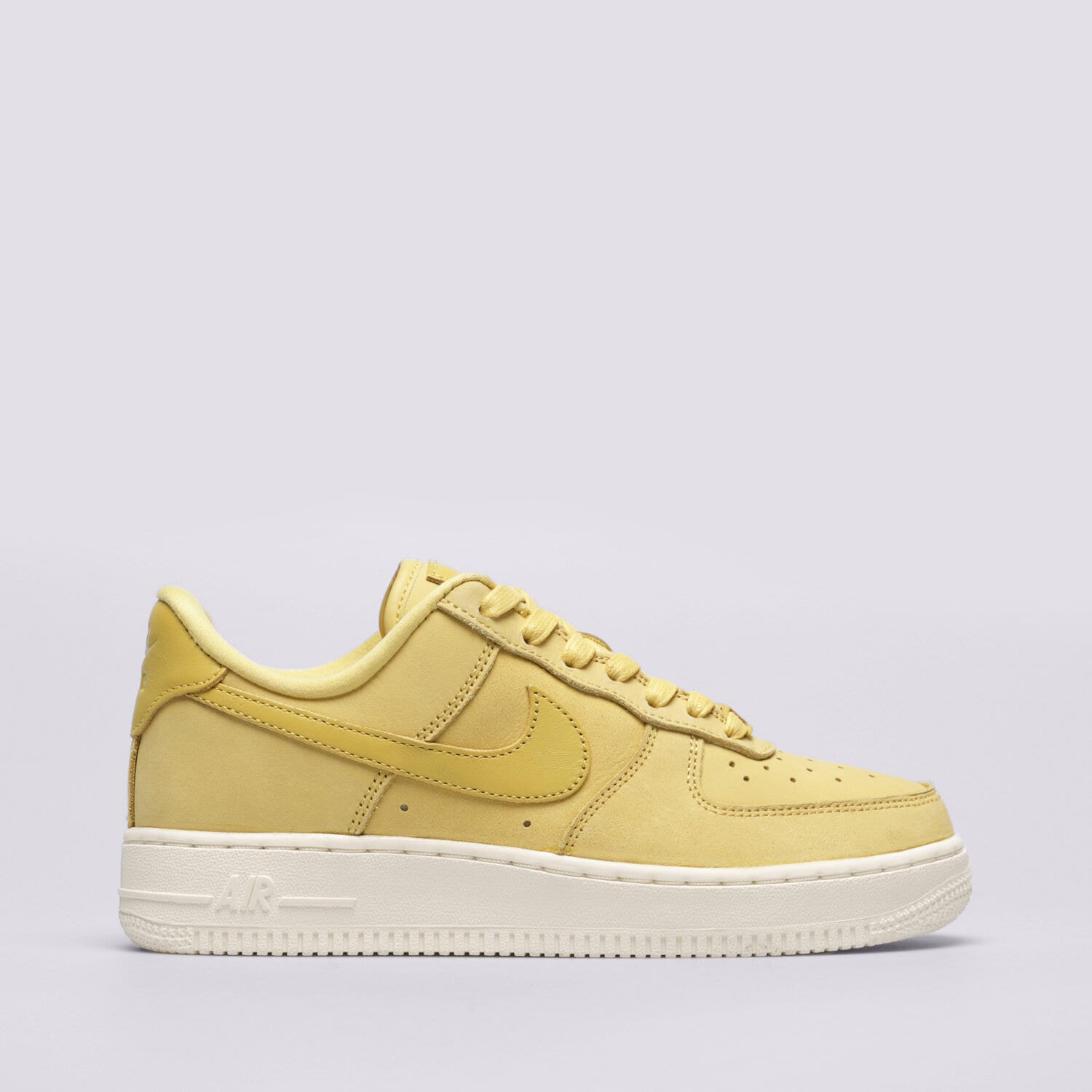 dámské tenisky NIKE AIR FORCE 1 '07 PRM DR9503-700 ŽLUTÁ