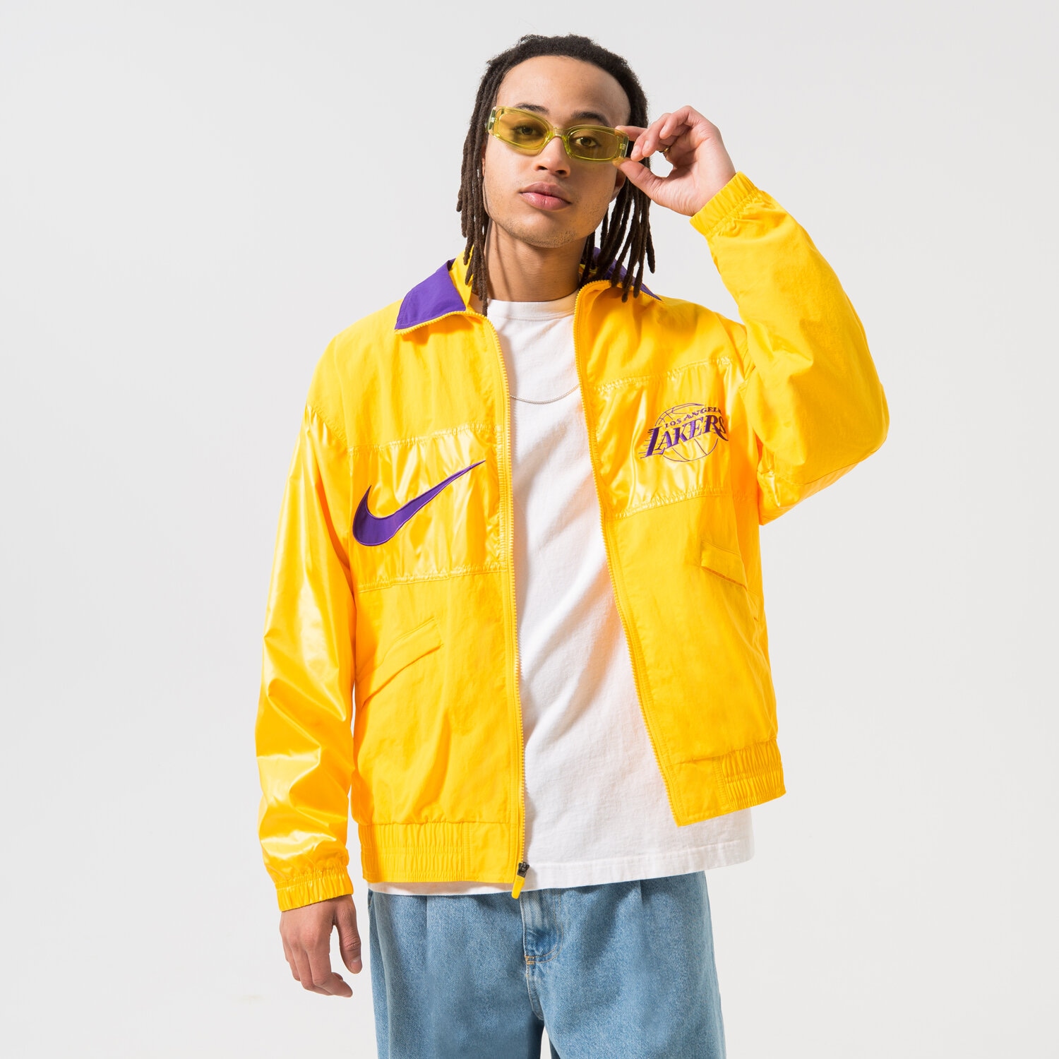 Přechodná bunda pánská (podzimní, jarní) NIKE BUNDA PŘECHODNÁ LAL M NK LTWT JKT CTS GX NBA DR9190-728 ŽLUTÁ