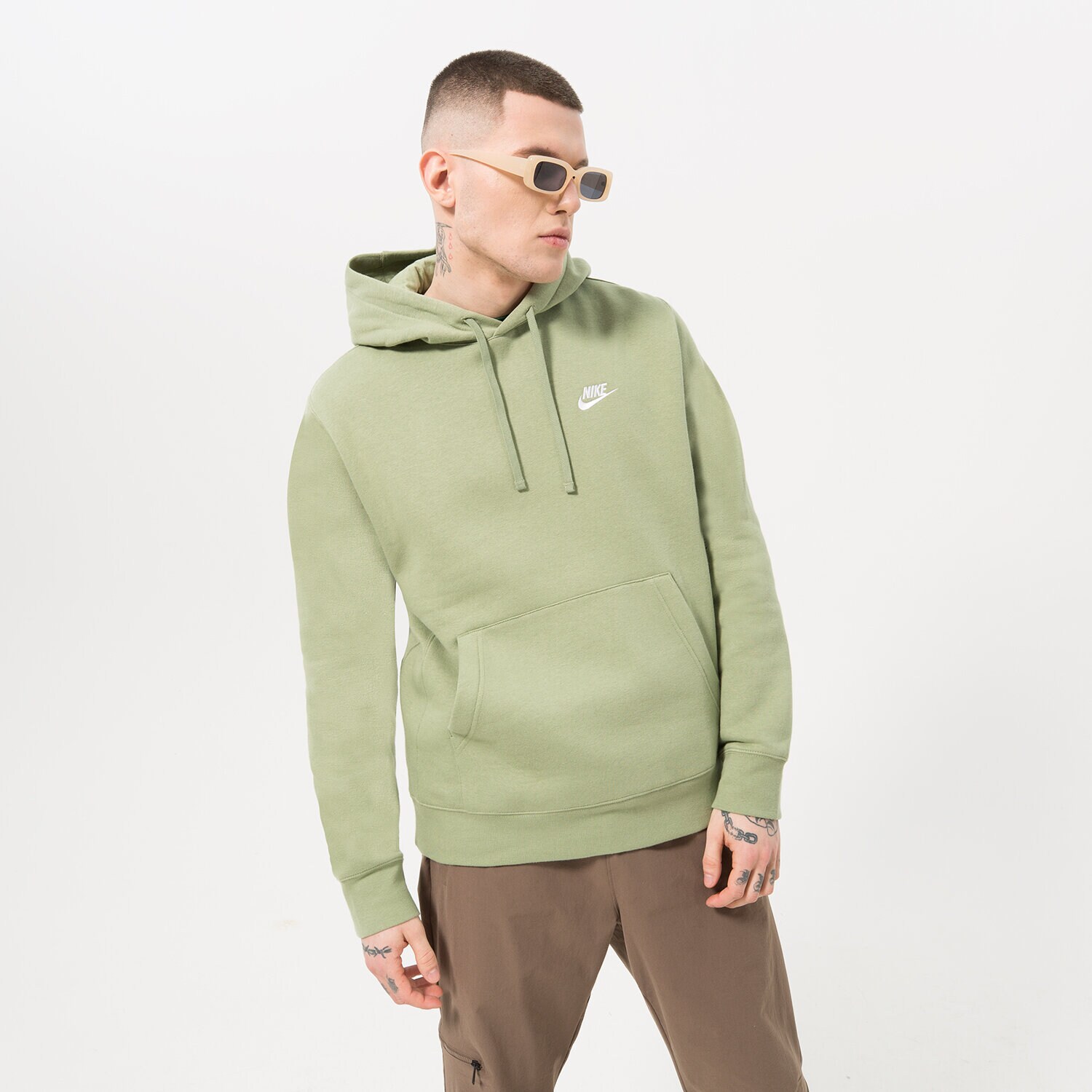pánská mikina NIKE MIKINA S KAPUCÍ SPORTSWEAR CLUB FLEECE BV2654-386 ZELENÁ
