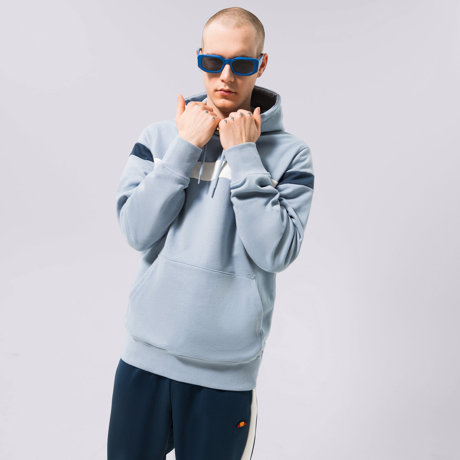 pánská mikina ELLESSE MIKINA S KAPUCÍ PIETRO OH HOODY LBLUE SHR17434426 MODRÁ