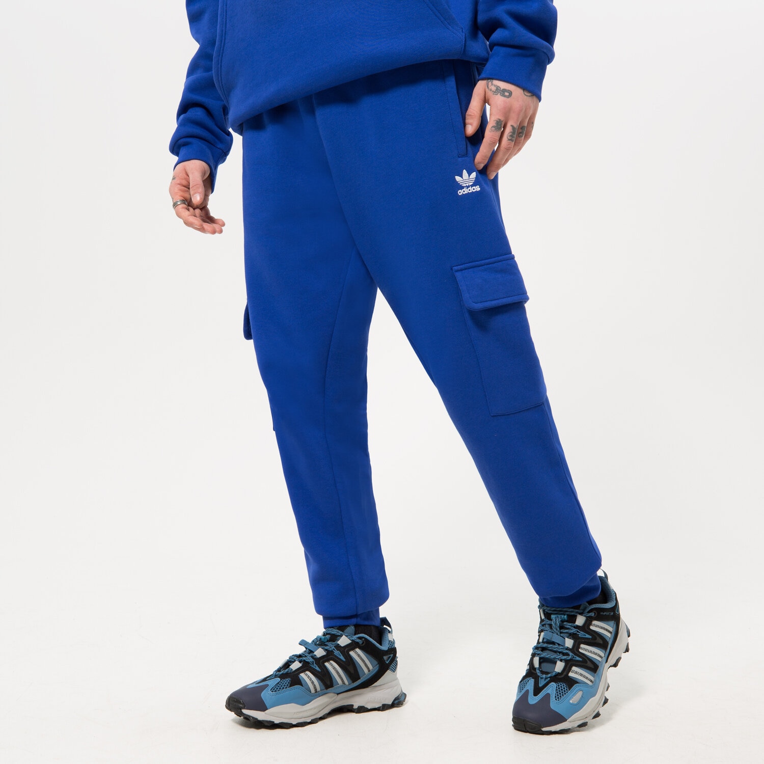 pánské kalhoty ADIDAS KALHOTY  ESSENTIALS C P IA4781 MODRÁ