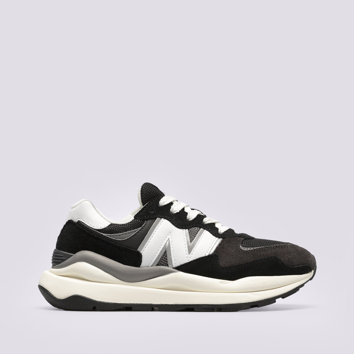 dámské tenisky NEW BALANCE 5740  W5740SLB ČERNÁ