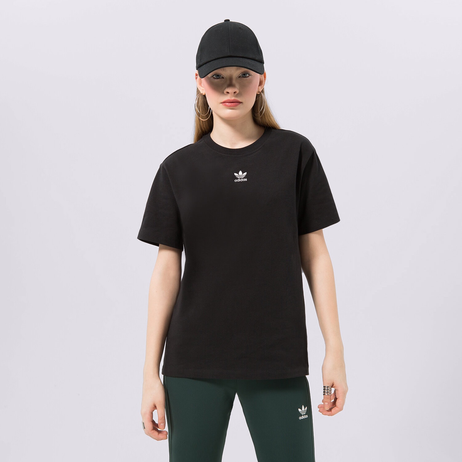 dámské tričko ADIDAS TRIČKO TEE REGULAR IC1826 ČERNÁ