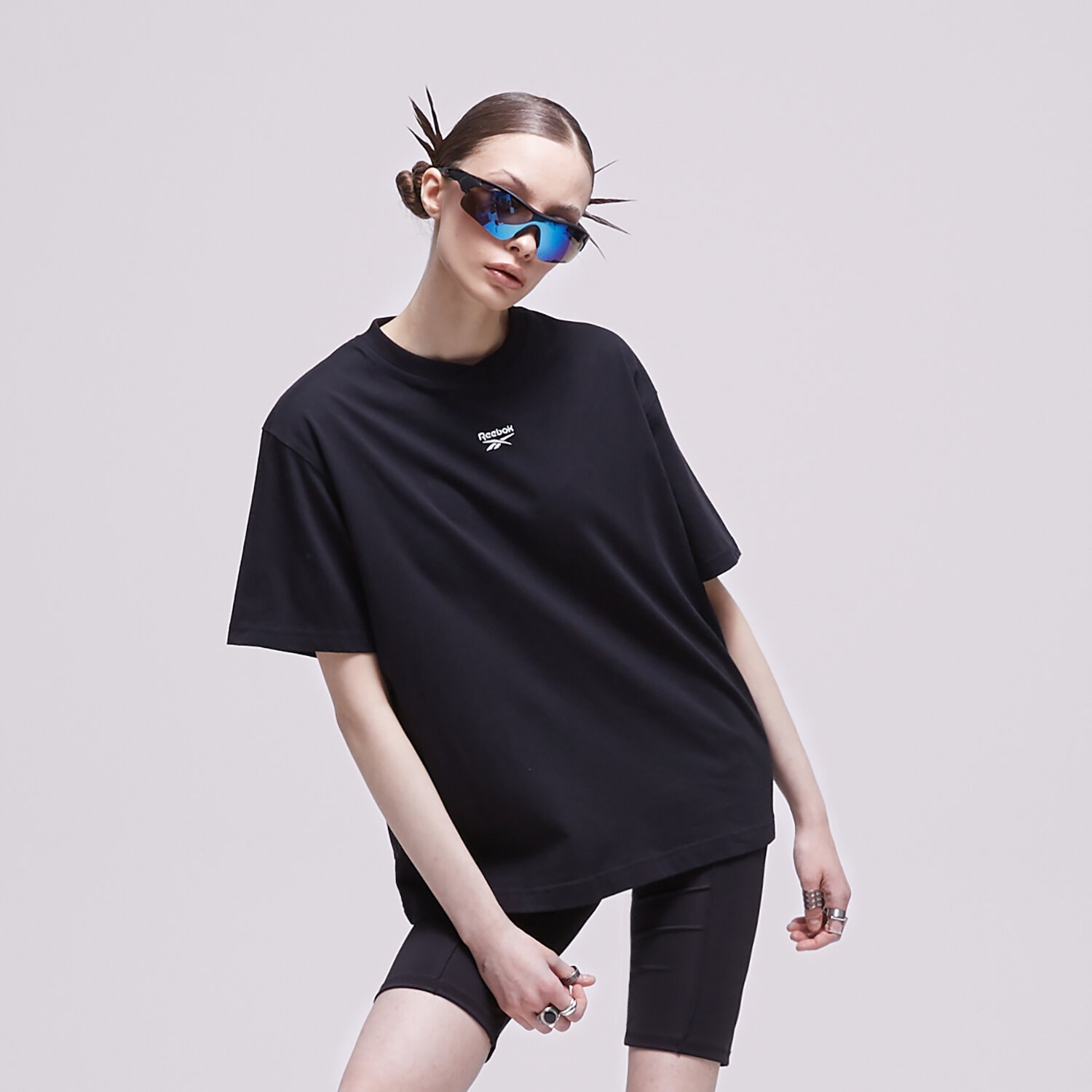 dámské tričko REEBOK TRIČKO CL AE RELAXED FIT TEE HS4722 ČERNÁ