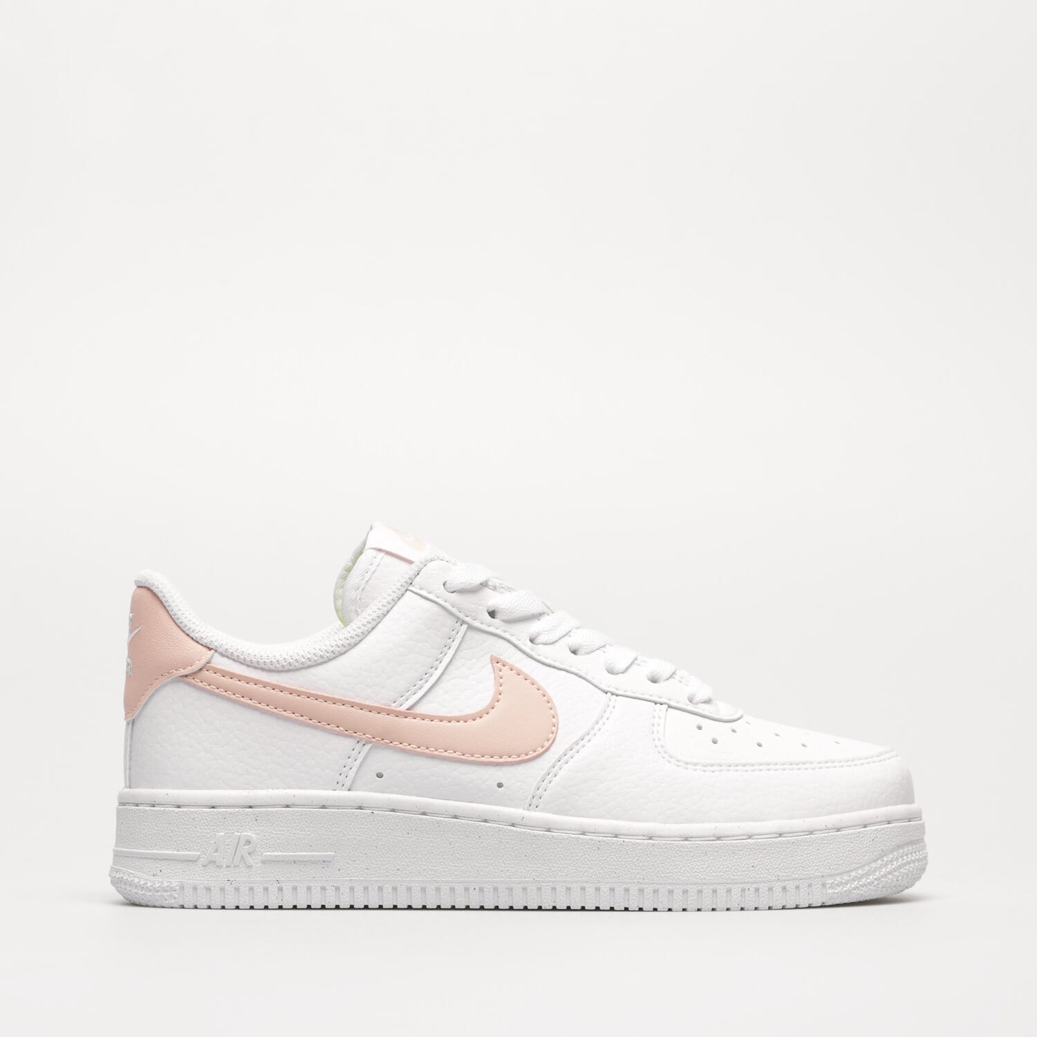 dámské tenisky NIKE AIR FORCE 1 '07 NEXT NATURE  DN1430-106 BÍLÁ