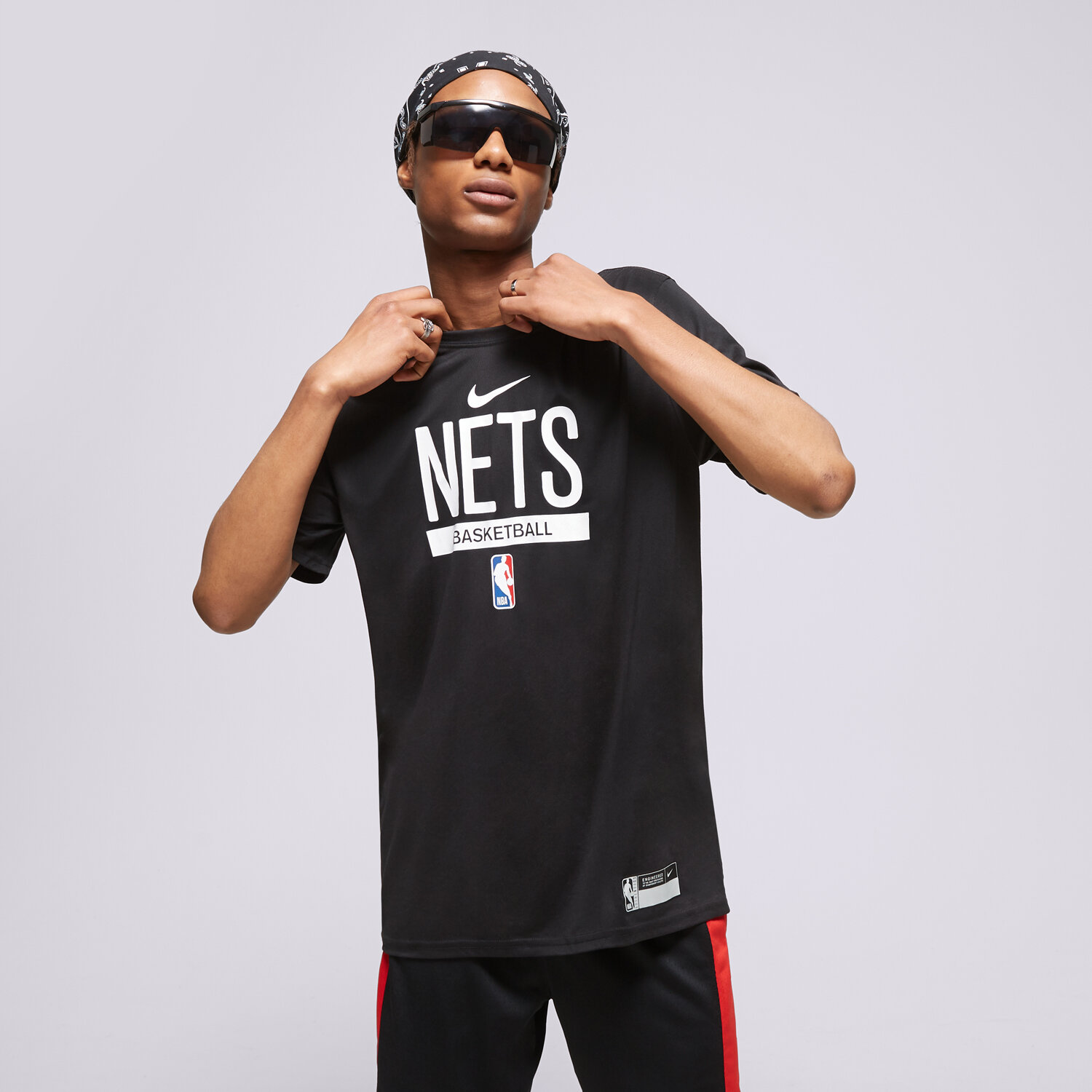 pánské tričko NIKE TRIČKO BROOKLYN NETS DR6451-010 ČERNÁ