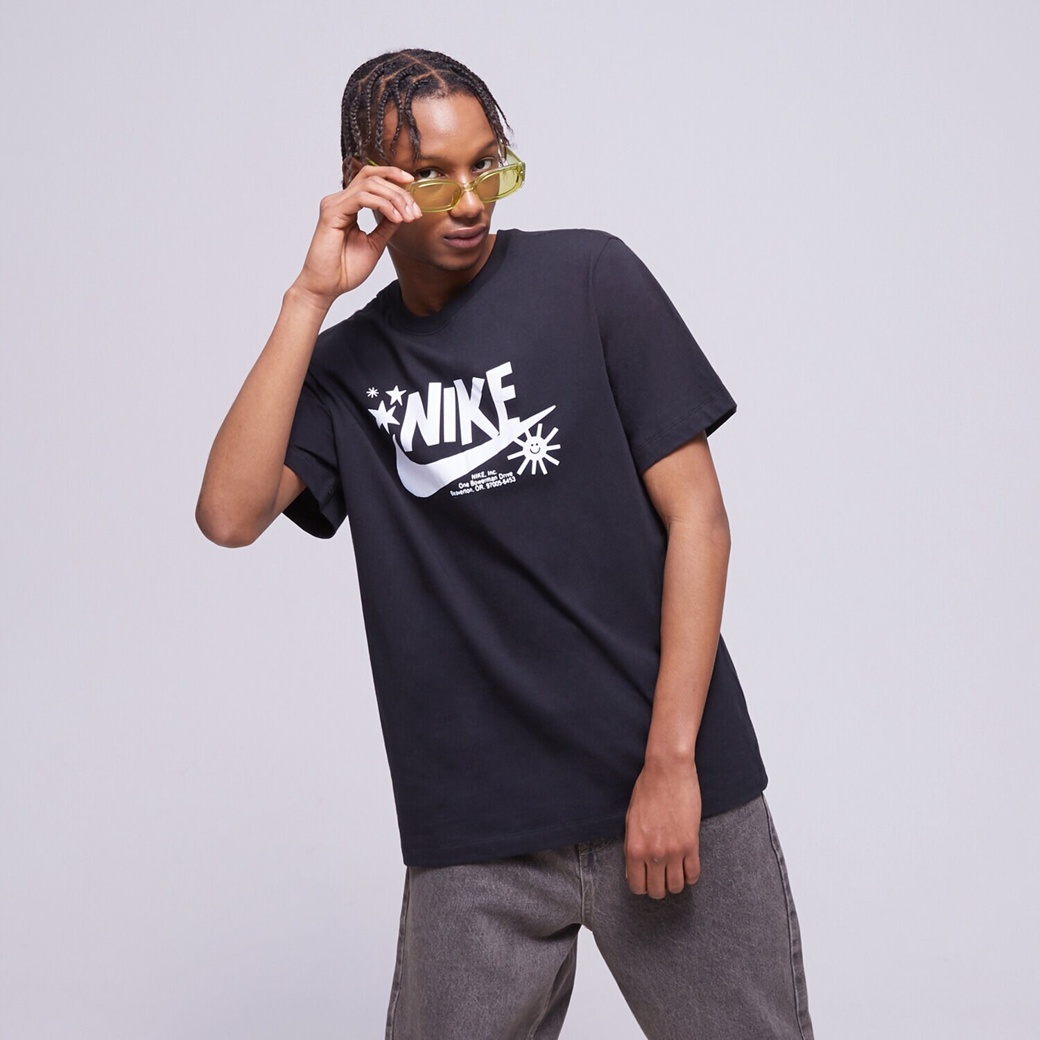 pánské tričko NIKE TRIČKO SPORTSWEAR  DR7807-010 ČERNÁ