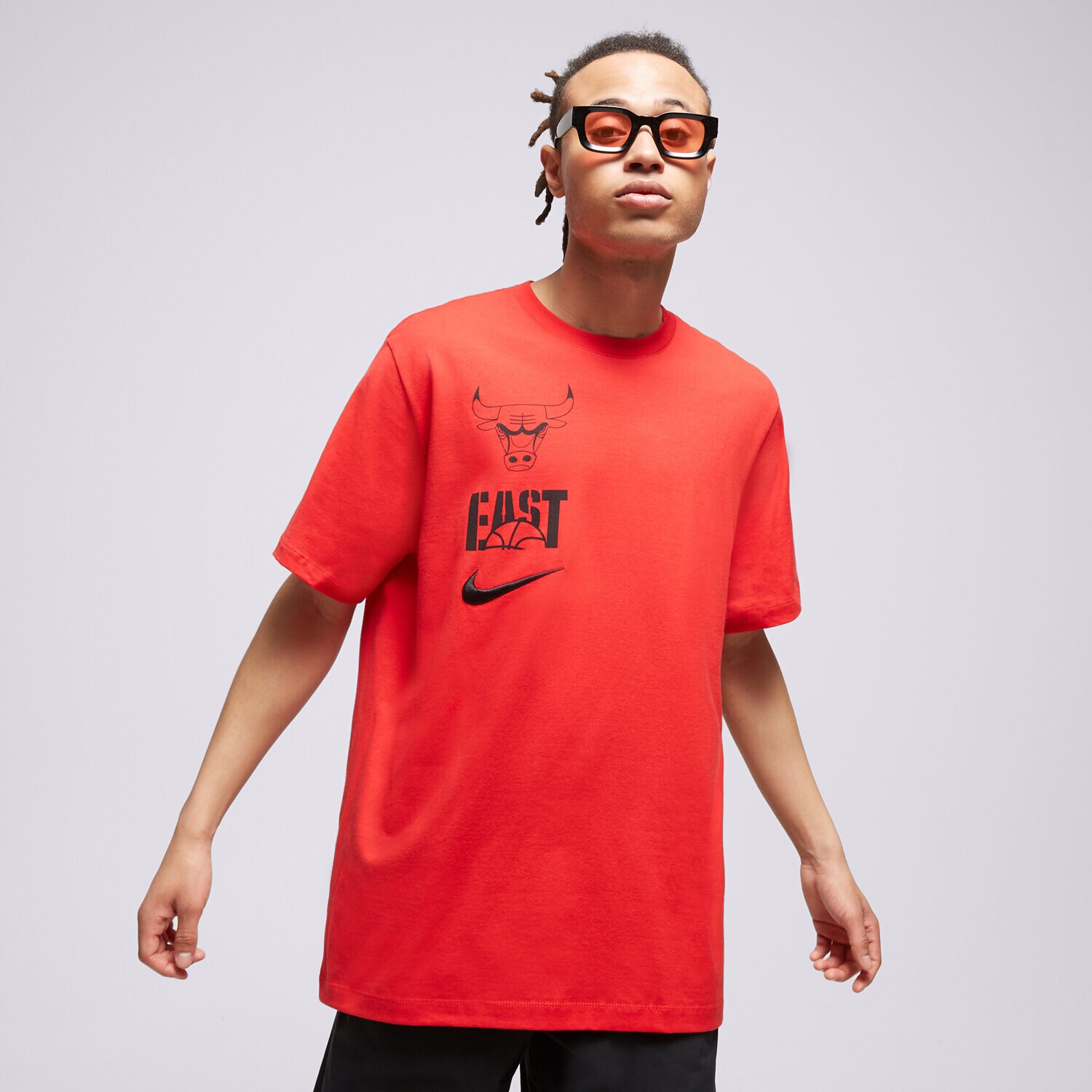 pánské tričko NIKE TRIČKO CHI M NK ES VS BLOCK TEE NBA DZ0228-657 ČERVENÁ