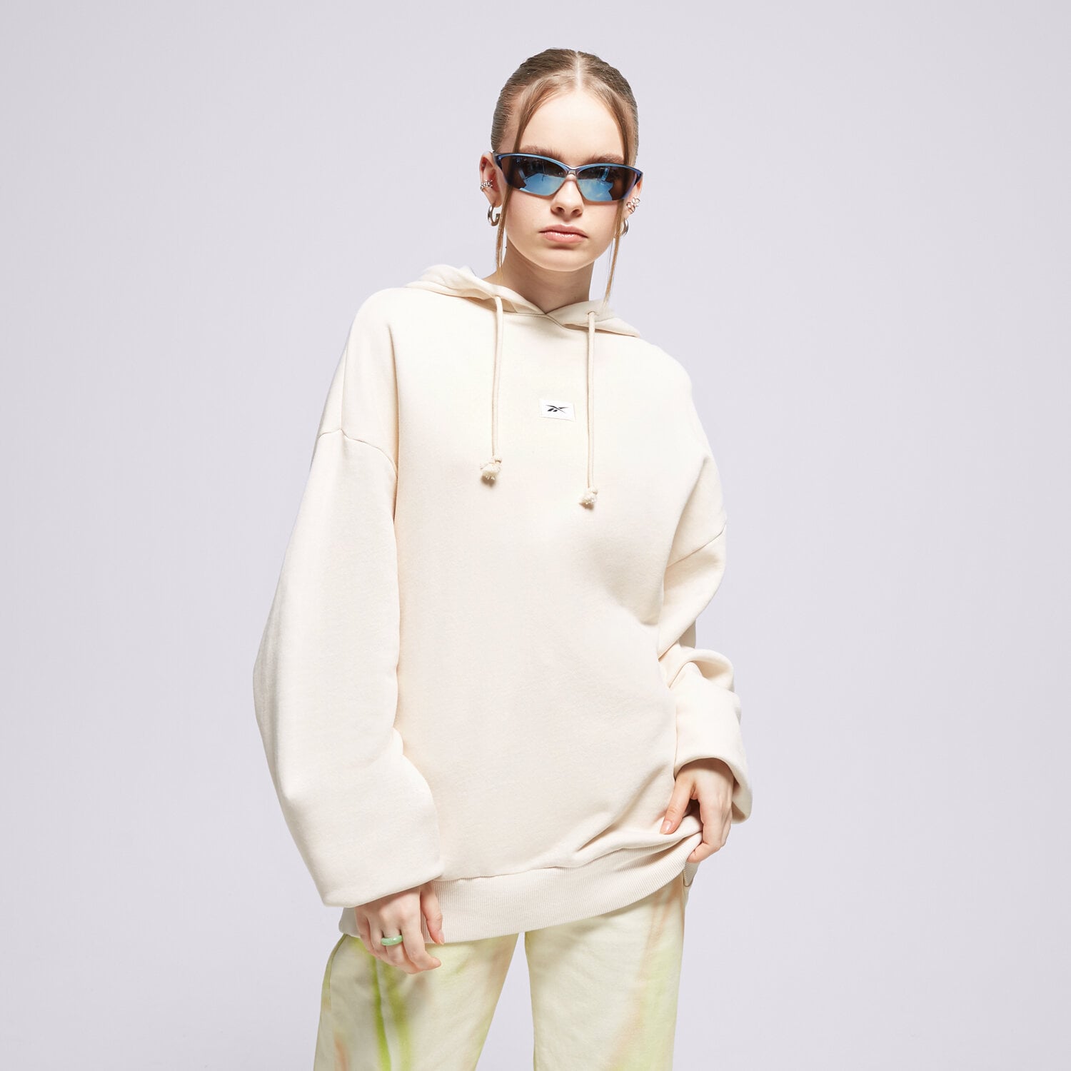 dámská mikina REEBOK MIKINA S KAPUCÍ CL RBK ND HOODIE HS4745 BÍLÁ