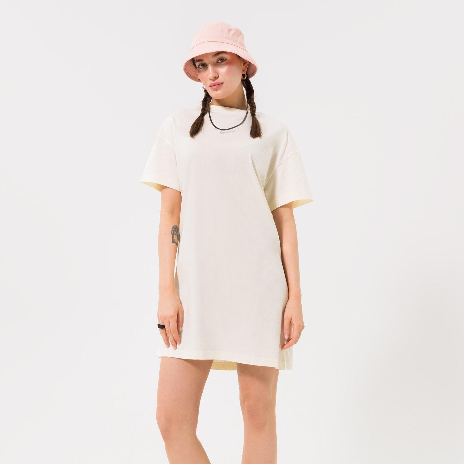 dámské šaty NIKE ŠATY DM4664 DM4664-715 BÍLÁ