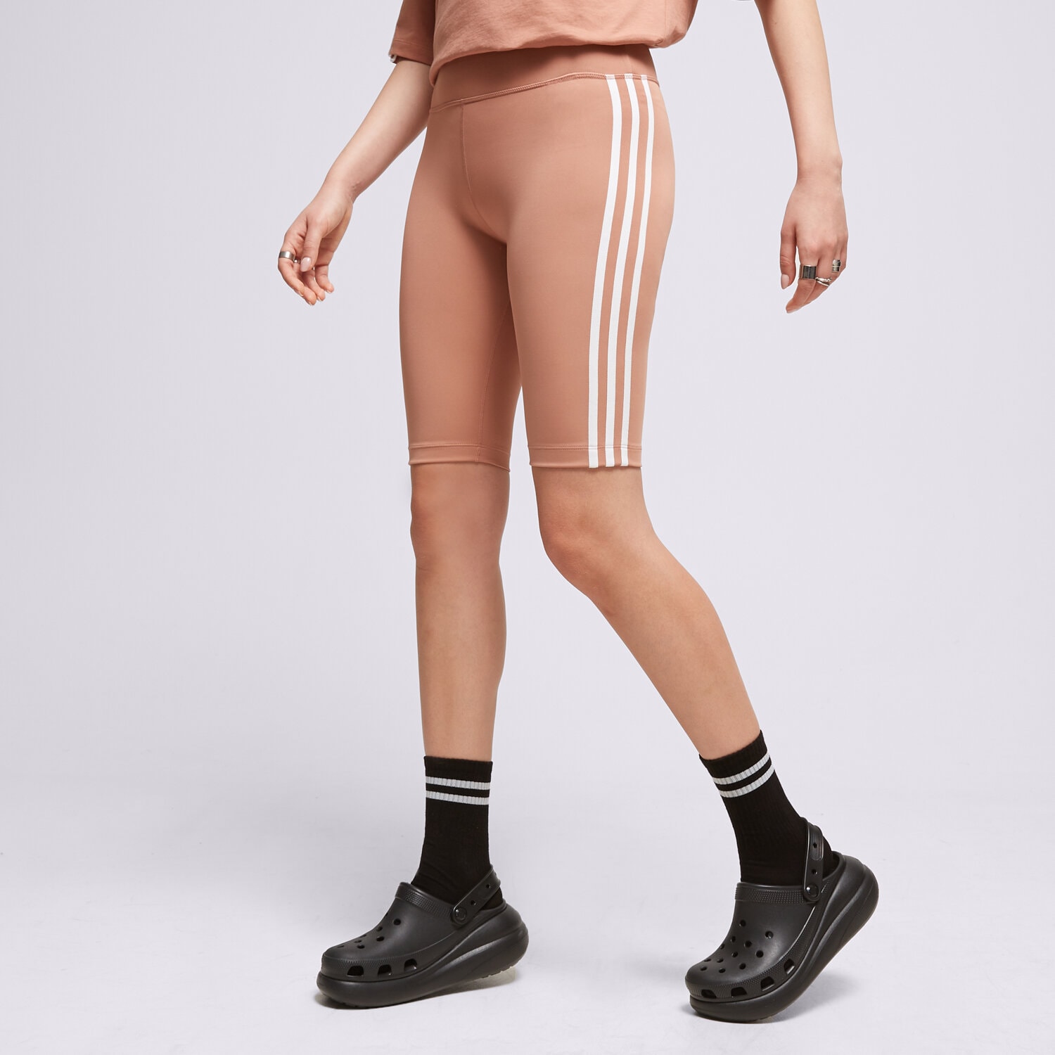 dámské kraťasy ADIDAS ŠORTKY  HW SHORT TIGHTS IB7413 HNĚDÁ