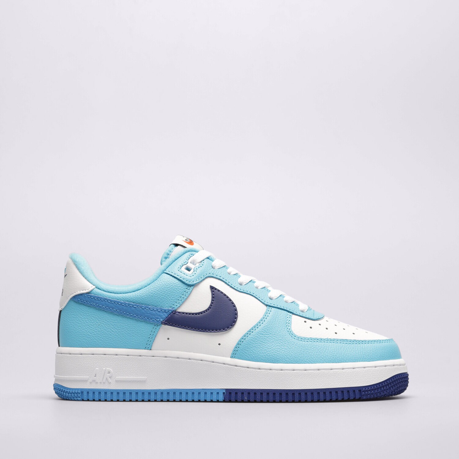 pánské tenisky NIKE AIR FORCE 1 '07 LV8 DZ2522-100 MODRÁ