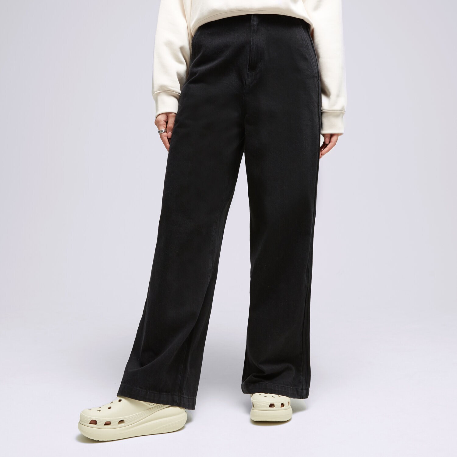 dámské kalhoty ADIDAS KALHOTY  3 STRIPE JEANS IJ8338 ČERNÁ