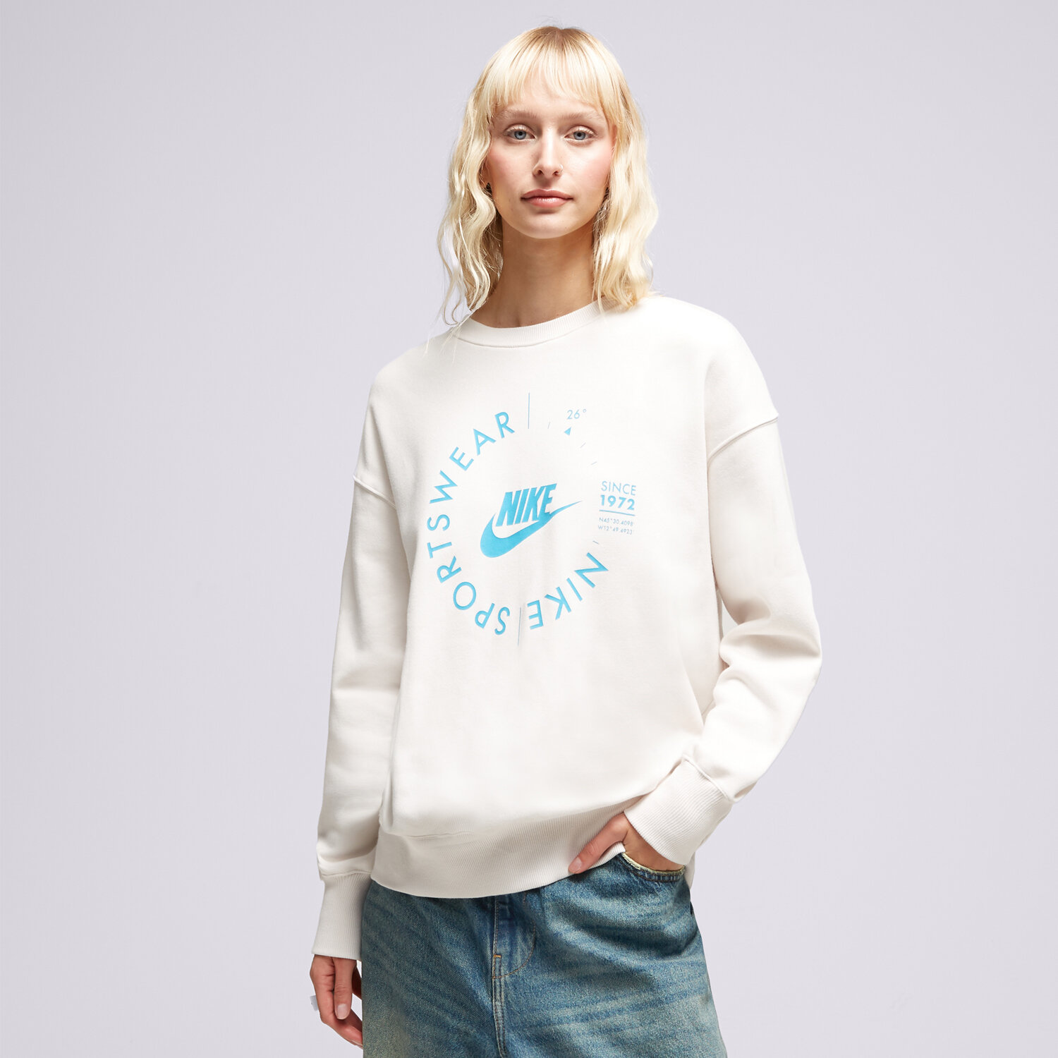 dámská mikina NIKE MIKINA W NSW FLC OS CREW PRNT SU SWEATSHIRT FD4234-030 BÉŽOVÁ
