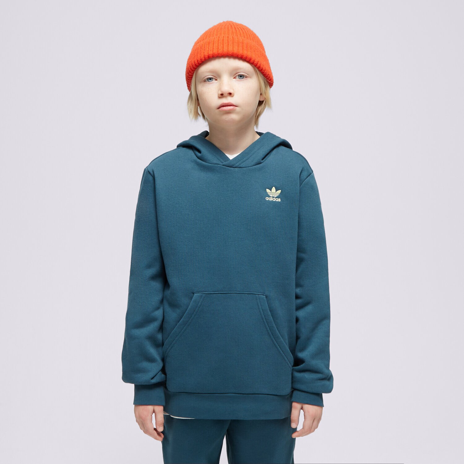 dětská mikina ADIDAS MIKINA S KAPUCÍ HOODIE BOY IJ9717 TMAVOMODRÁ