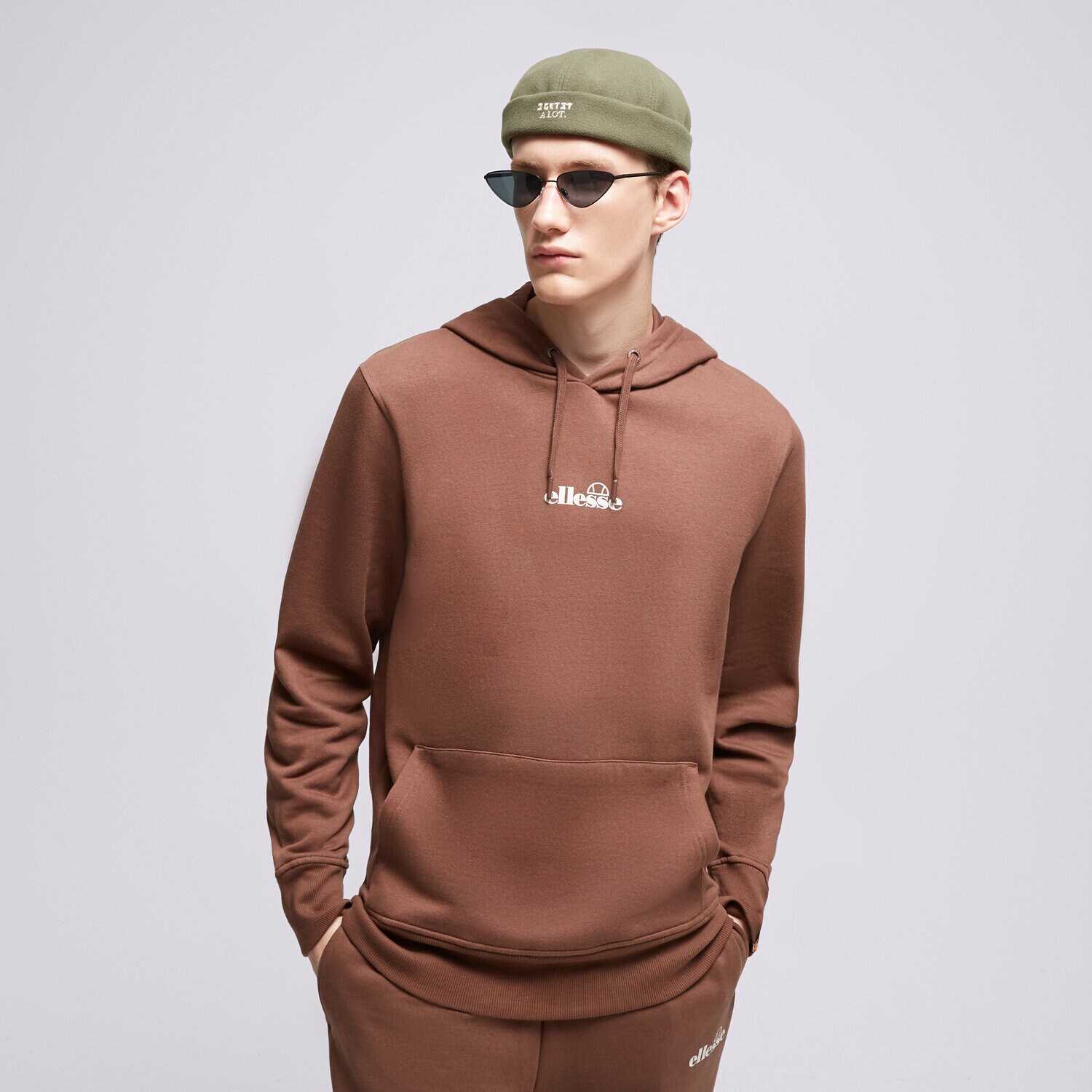 pánská mikina ELLESSE MIKINA S KAPUCÍ PERSHUTA OH HOODY D BRWN SHT16466202 HNĚDÁ