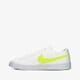 dětské tenisky NIKE BLAZER LOW POP GG aq5604-101 barva bílá