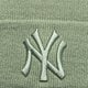 dámská čepice NEW ERA ČEPICE WMNS LE BEANIE NYY KHA NEW YORK YANKEES JDEJD 60285081 barva zelená