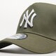 pánská kšiltovka NEW ERA ČEPICE LEAGUE ESS 9FORTY TRUCKER NYY NOV NEW YORK YA 12523894 barva khaki