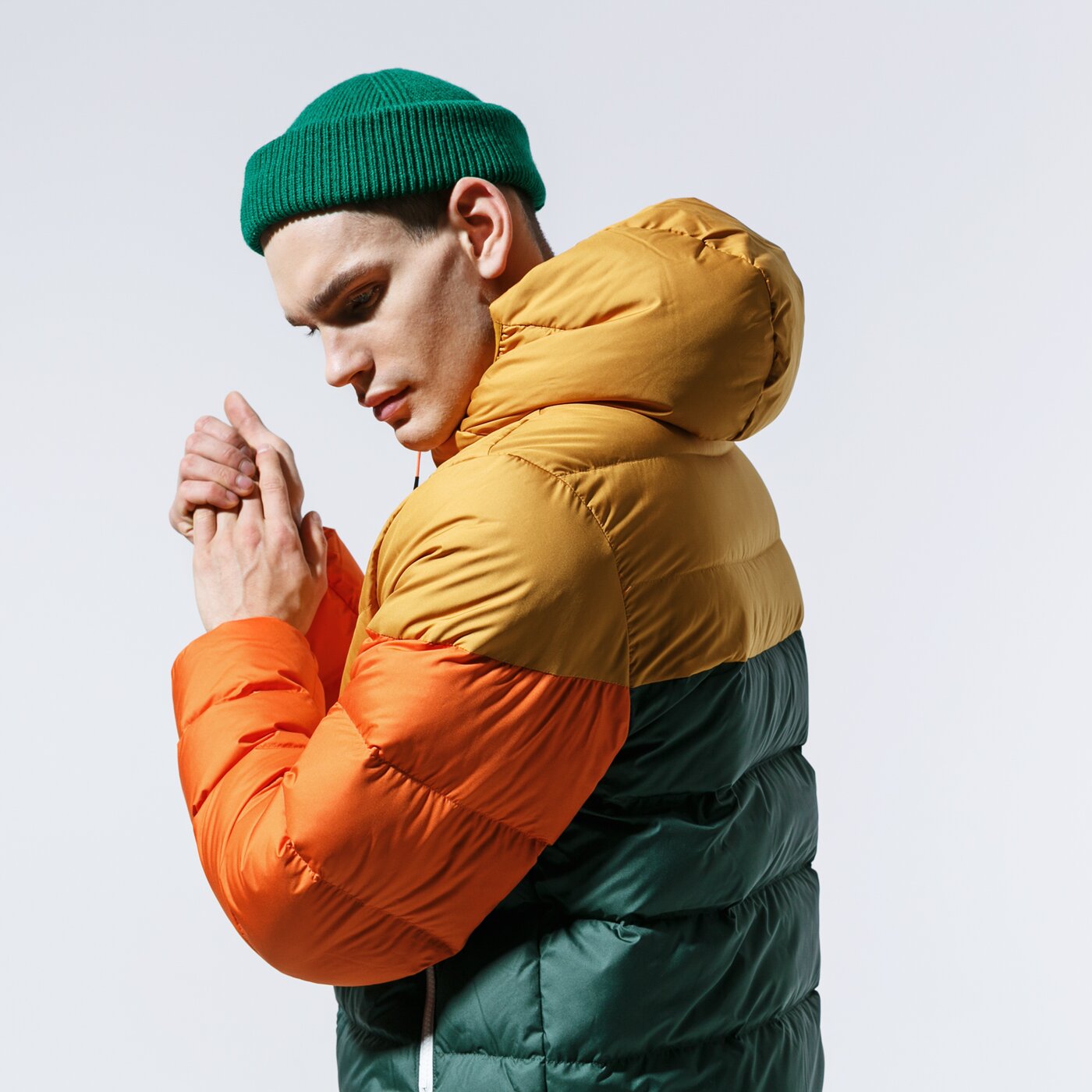 928833 nike