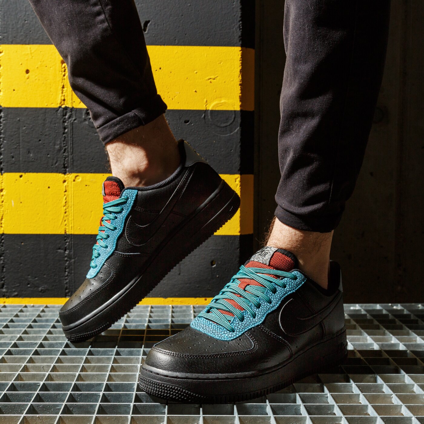 NIKE AIR FORCE 1 '07 LV8 CK4363-001 | barva ÄERNÃ | MÃ³dnÃ­ Tenisky. MuÅ¾i Boty eshop Sizeer.cz