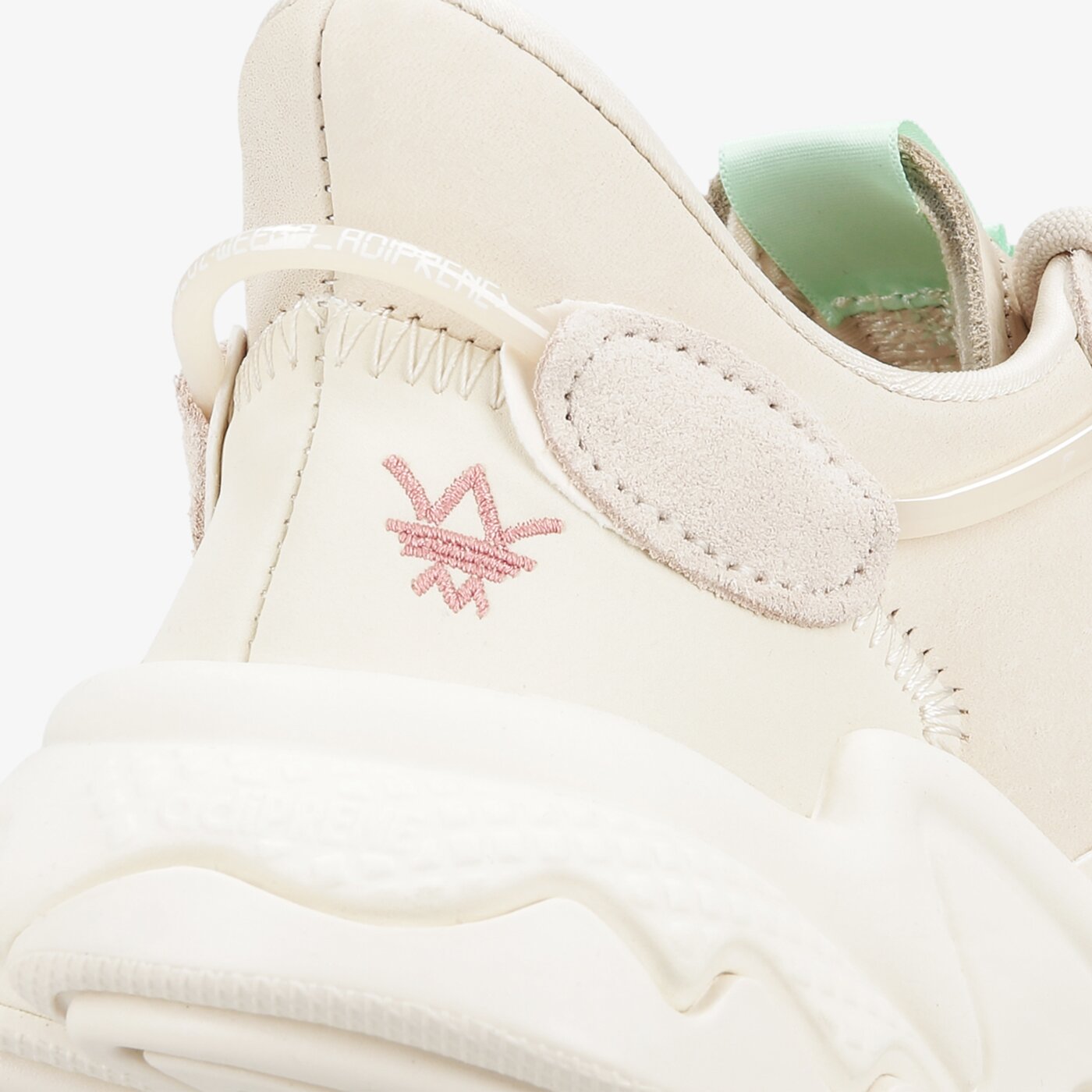 Adidas Womens WMNS Ozweego 'Halo Ivory' Halo Ivory/Linen/Chalk White GW0170  | KICKSCREW