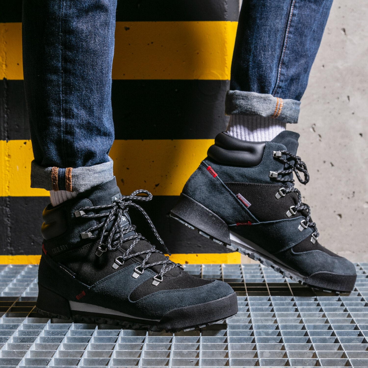 ADIDAS TERREX SNOWPITCH FV7957 | barva ČERNÁ | Módní . Pánské Boty ✪ eshop  Sizeer.cz ✪