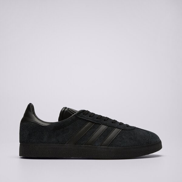 Milované hvězdami. Kdo a k čemu nosí oldschoolové adidas Gazelle